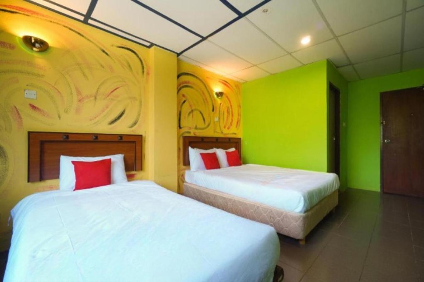 Deluxe Triple Room - Photo 2