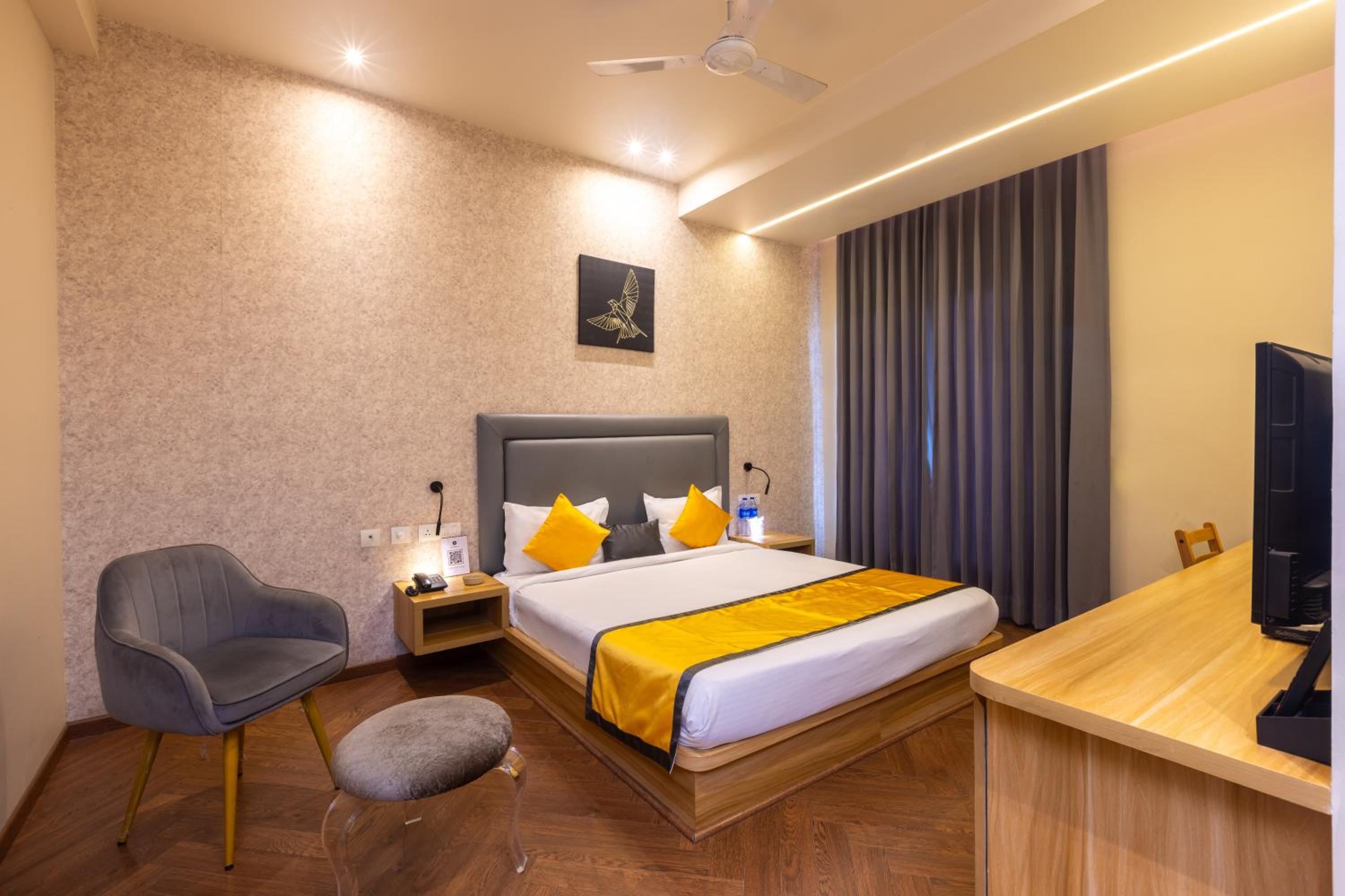 Deluxe Double Room with 10% discount on food  - Photo 1