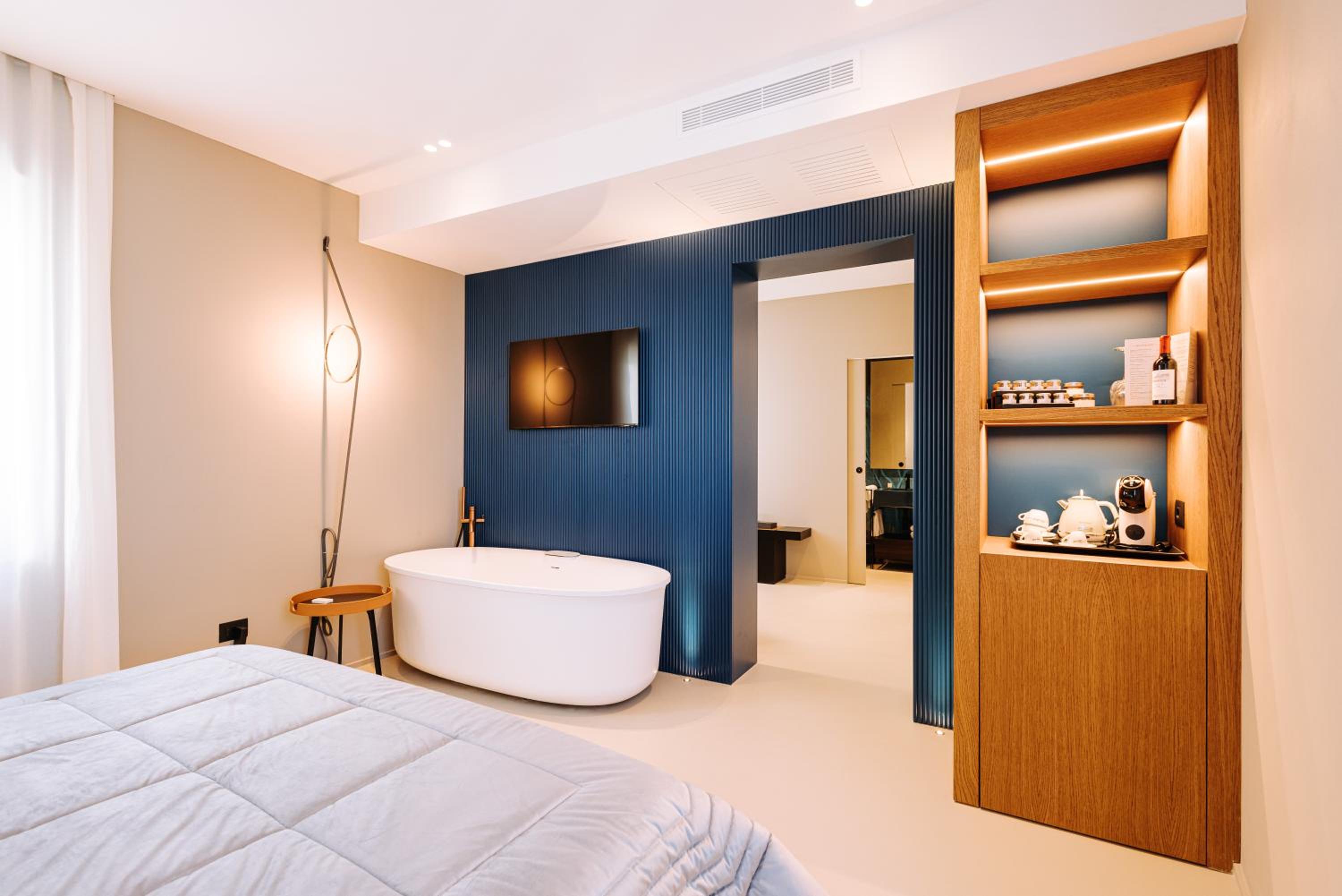 Queen Room - Photo 3