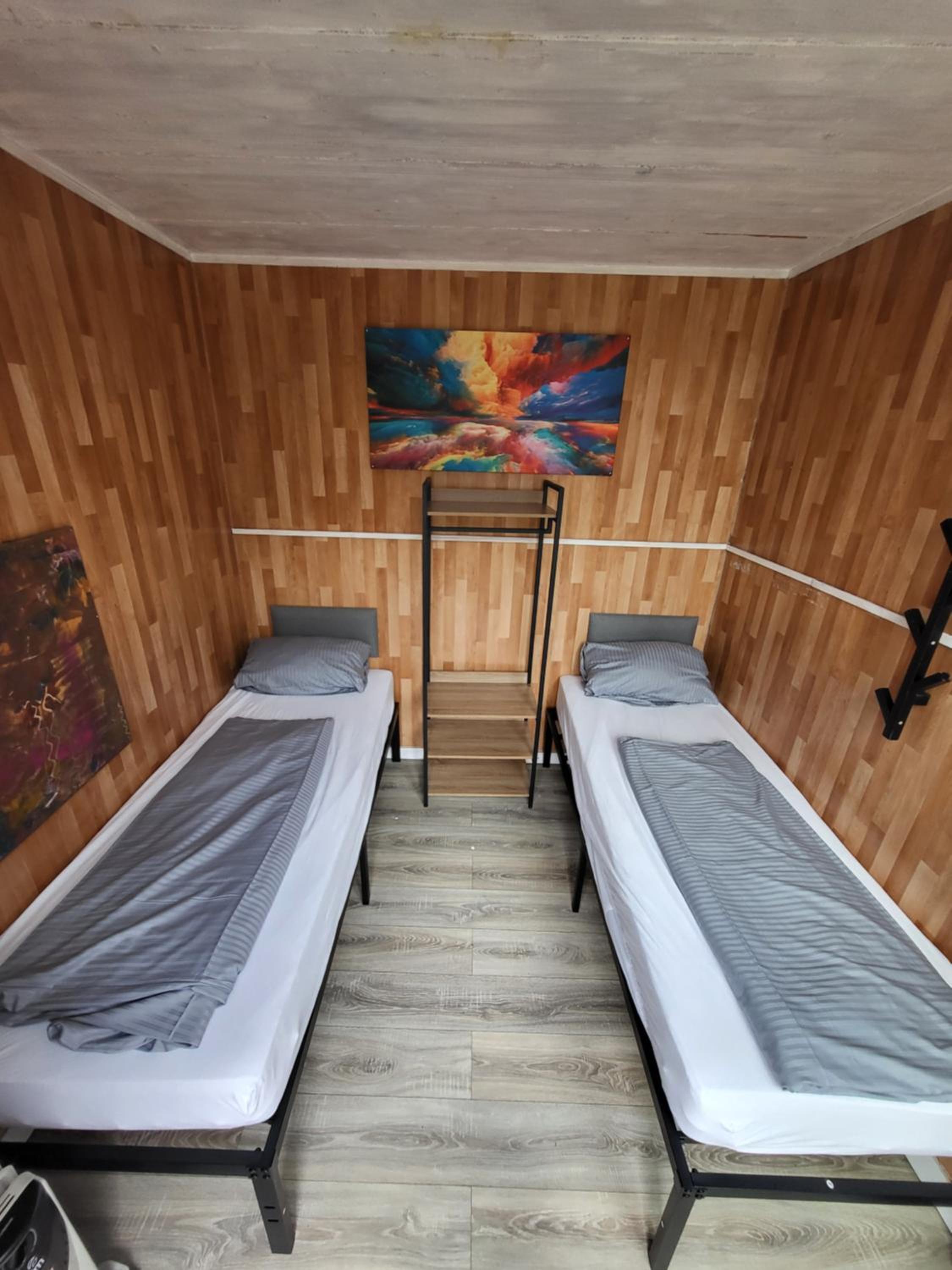 Twin Room with Shared Bathroom photo 1