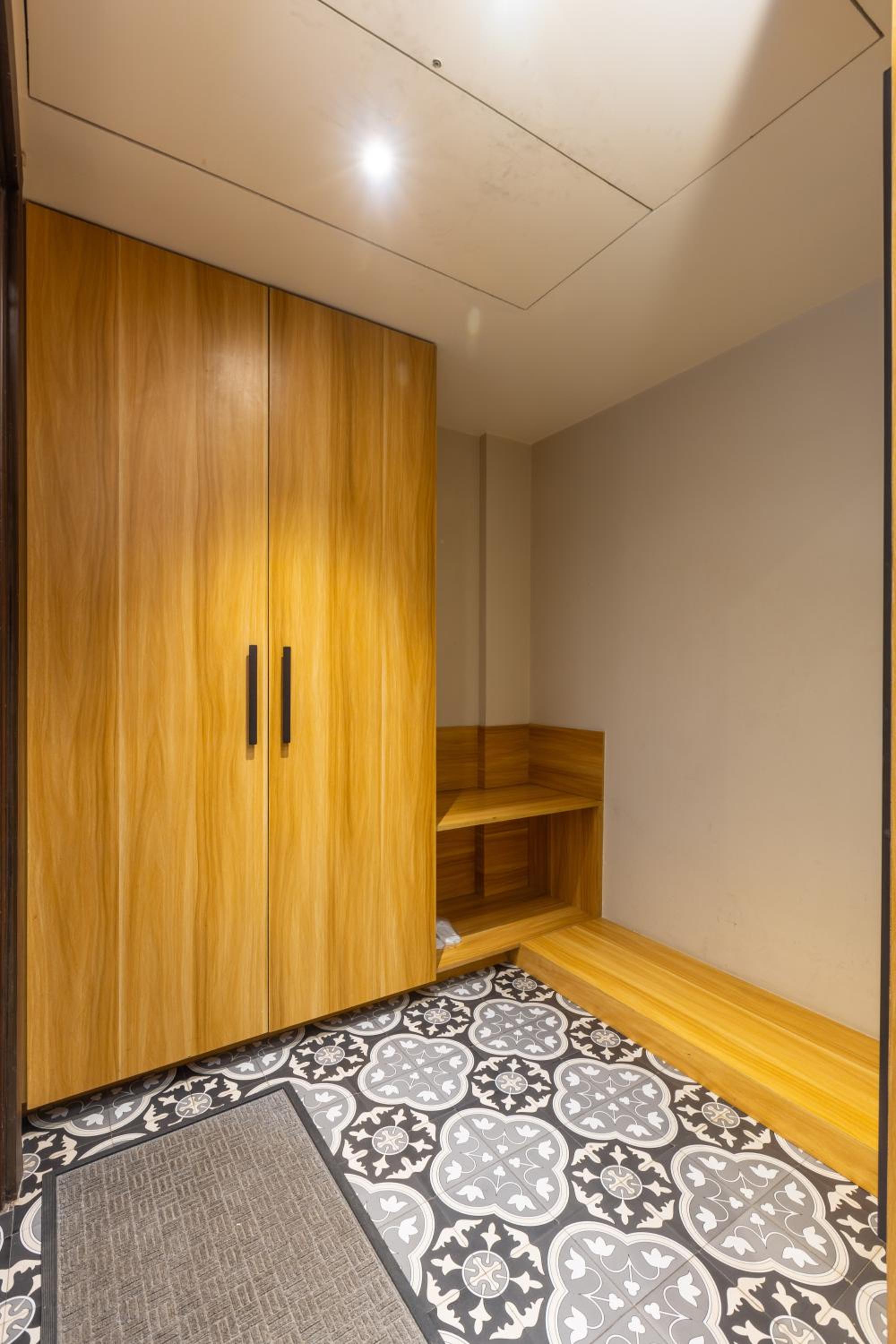 Deluxe Suite with 10% discount on food - Photo 7