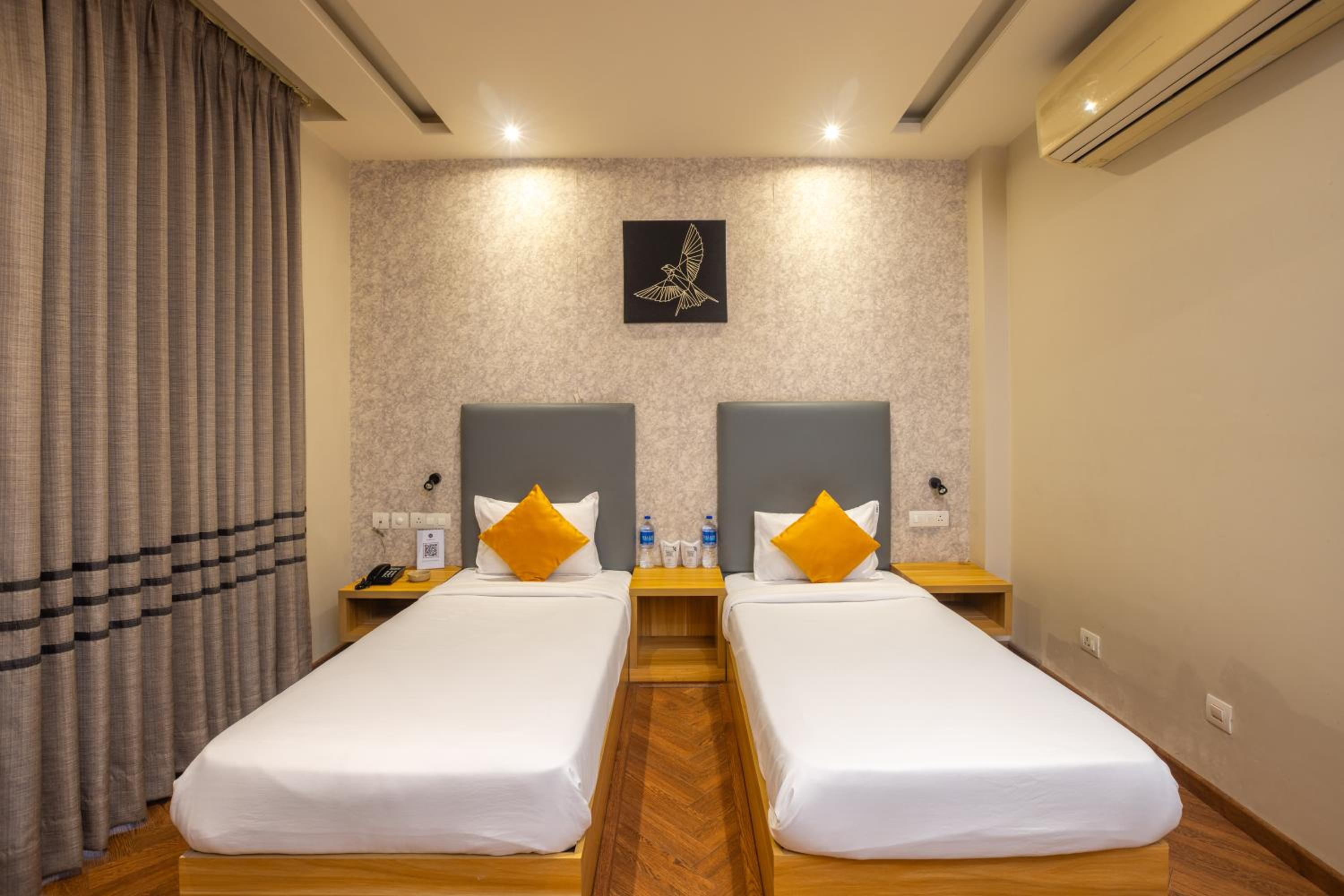 Deluxe Twin Room with 10% discount on food - Photo 1