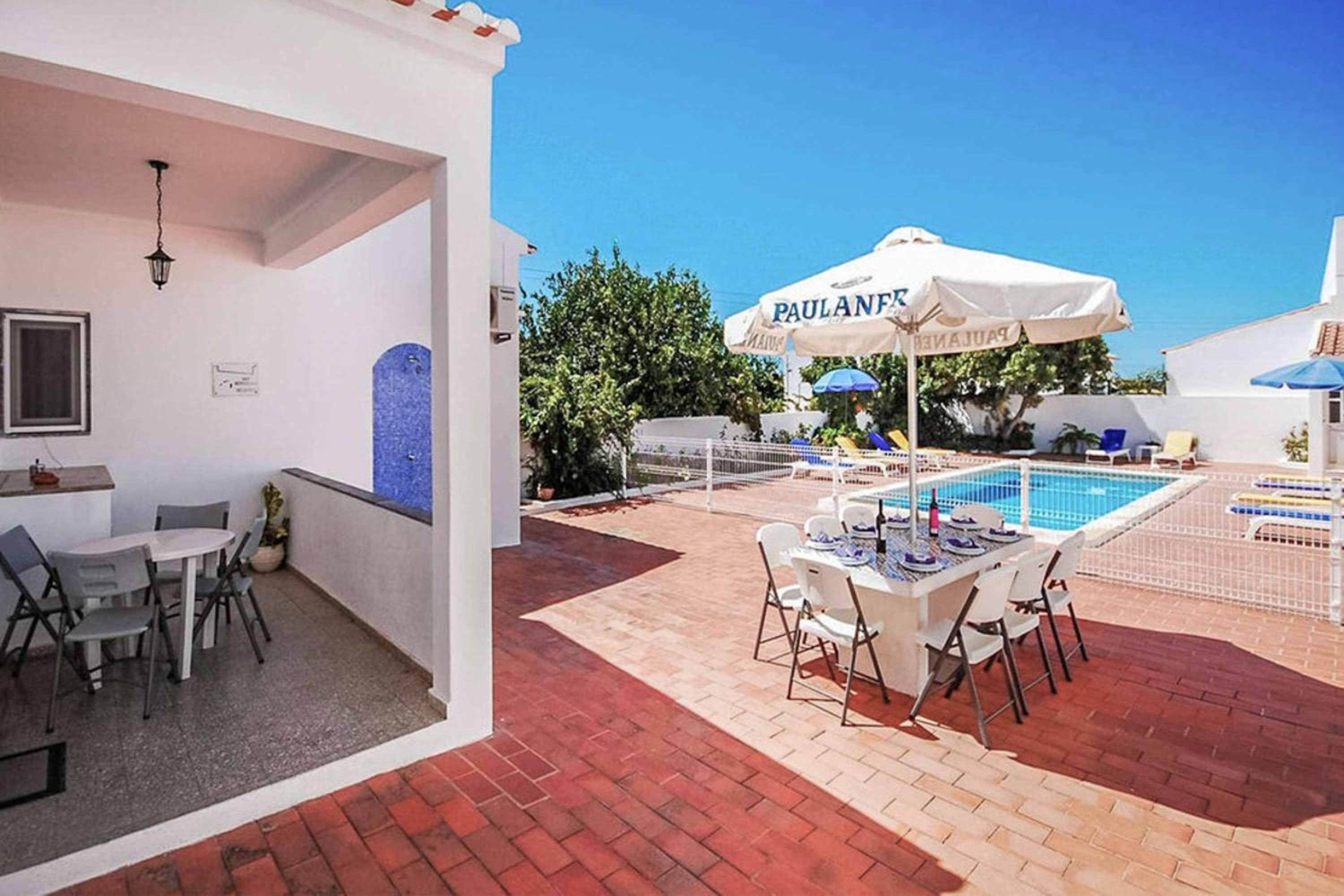 Four-Bedroom Villa photo 3