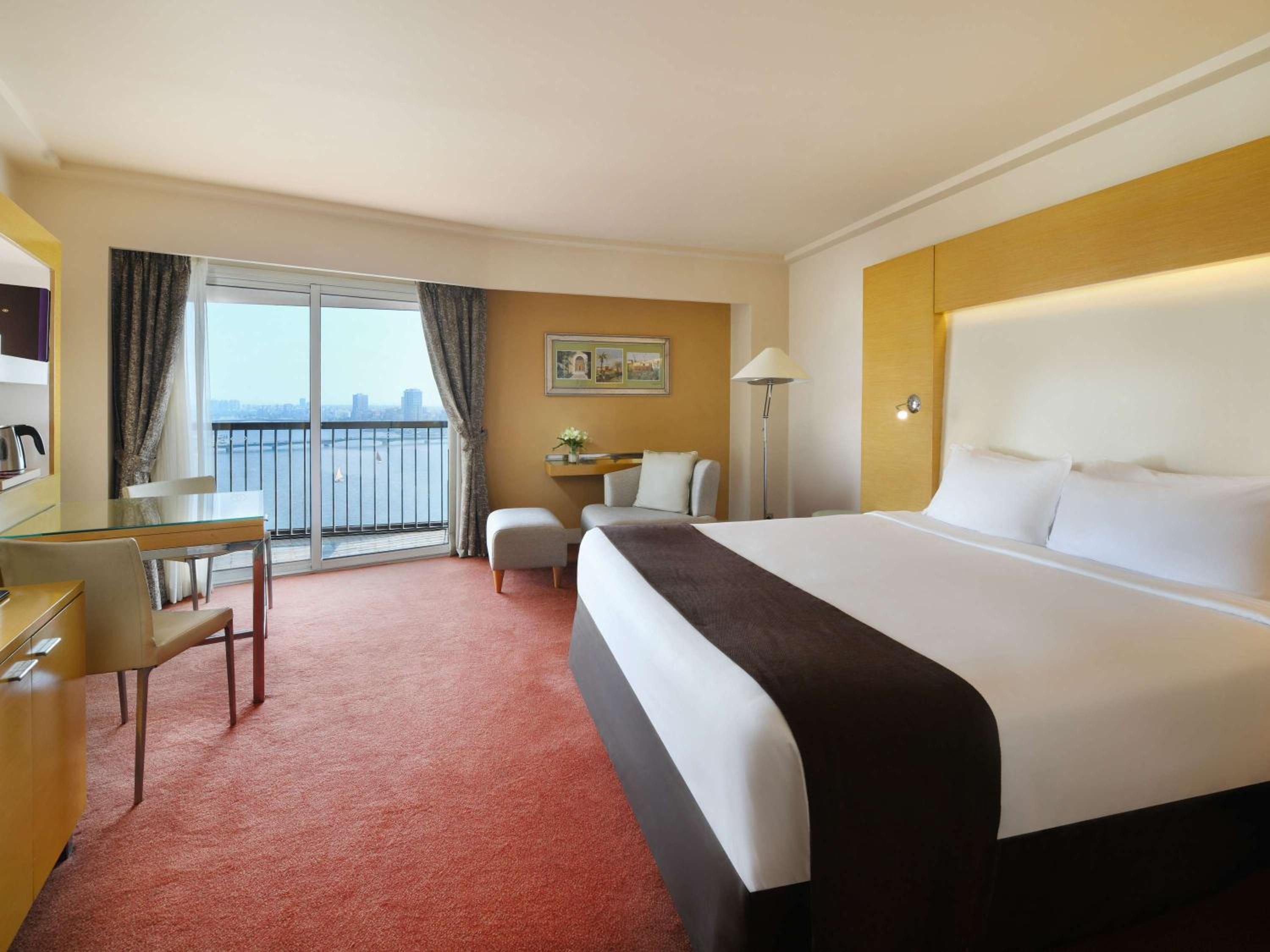 Luxury King Room with Nile View