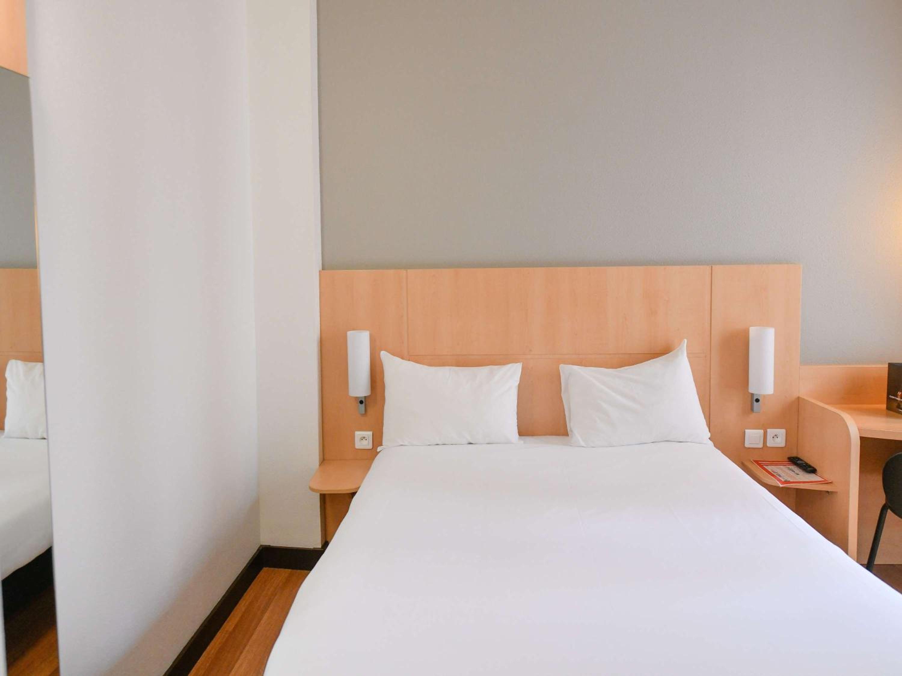 Standard Double Room - Non-Smoking