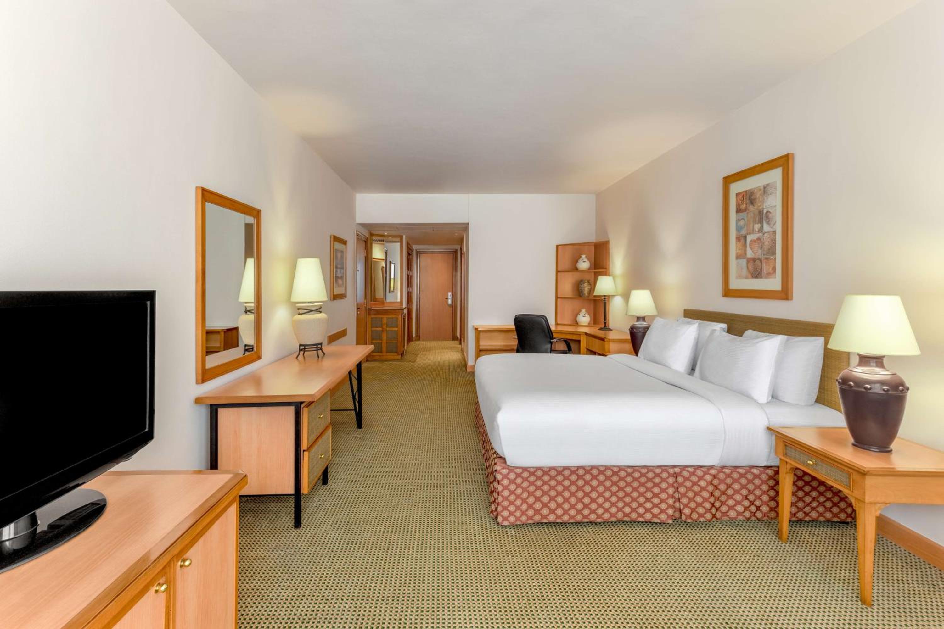 Twin Room with Pool View