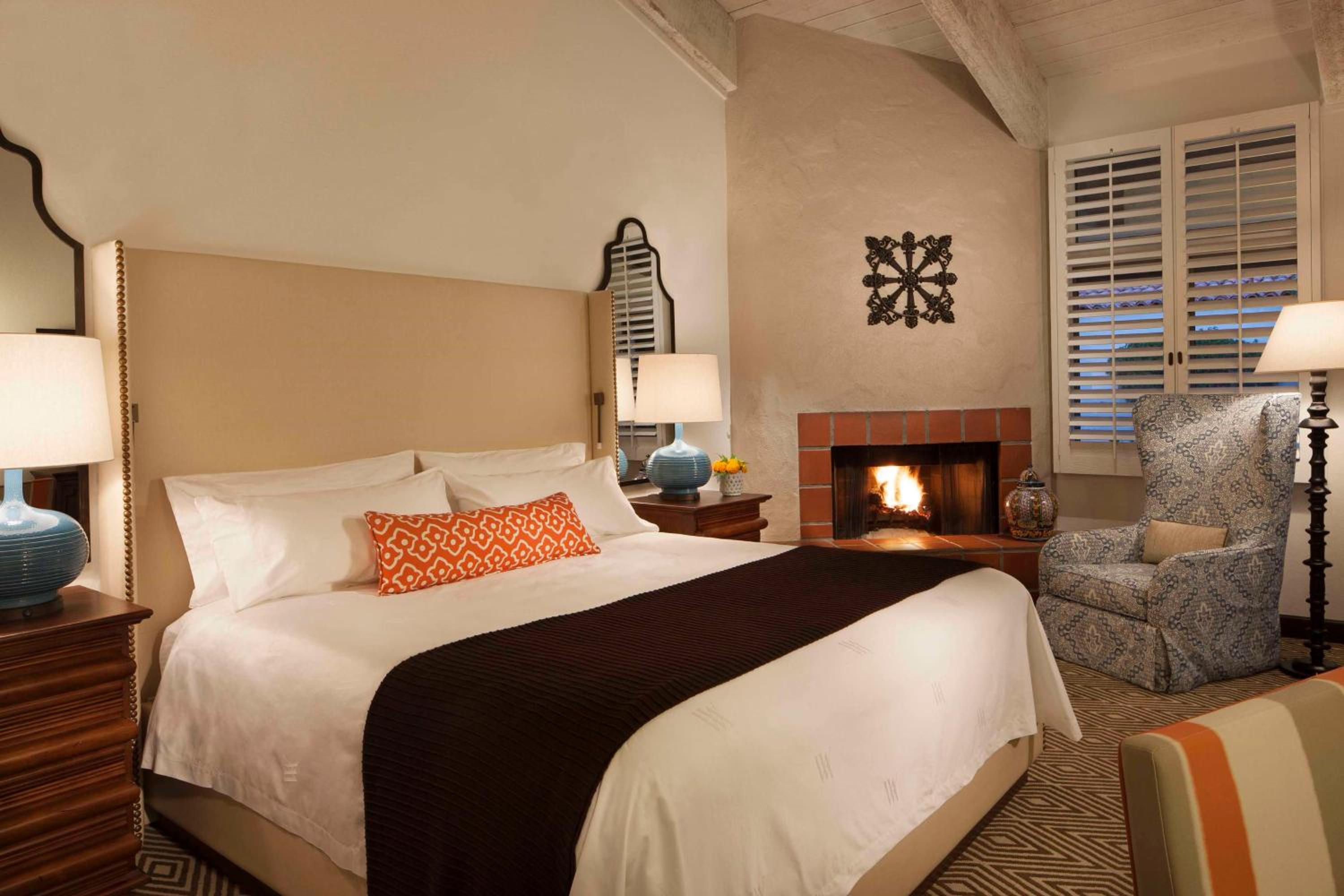 Resort Casita - 1 King Bed - Photo 2
