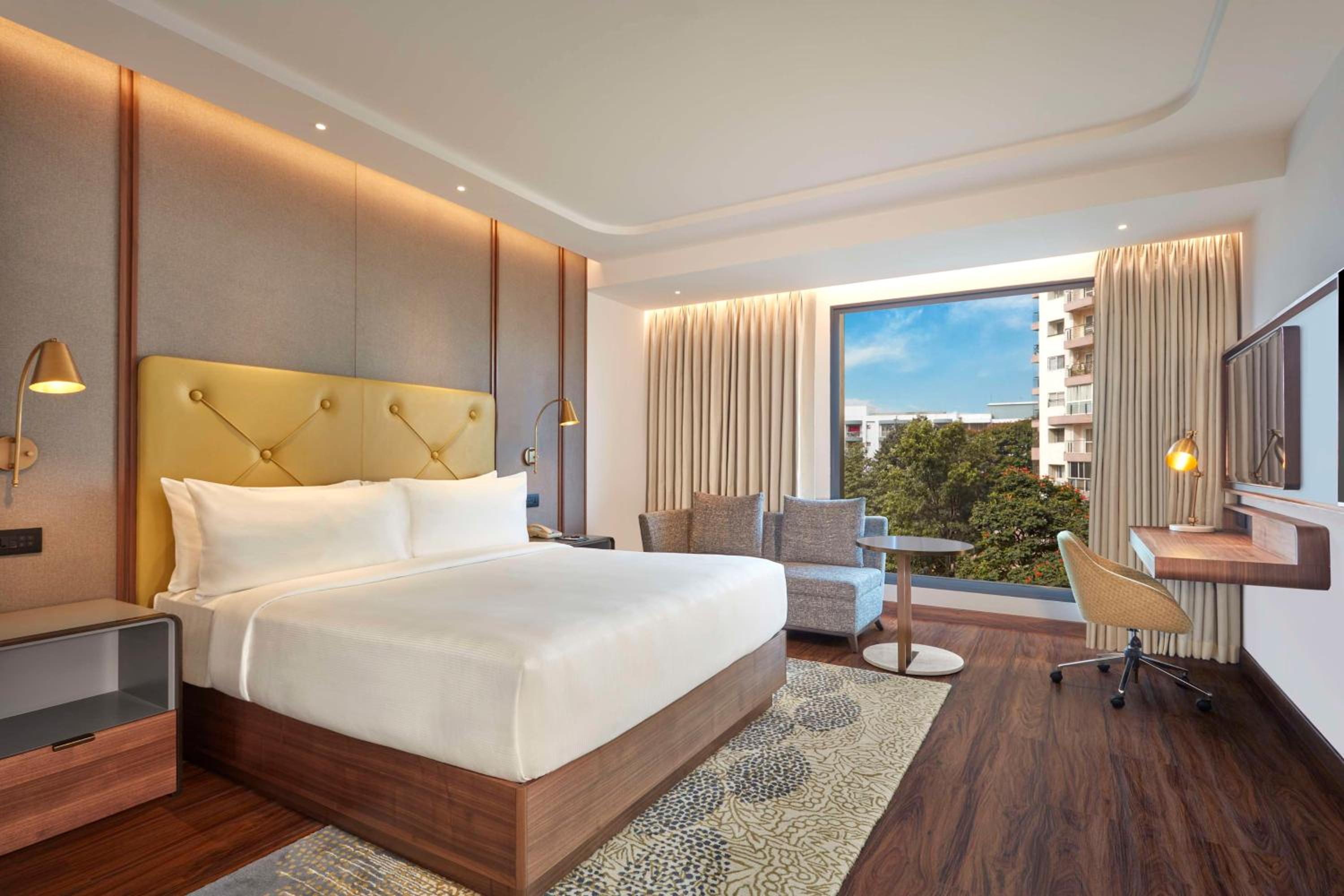 King Guest Room - Photo 1