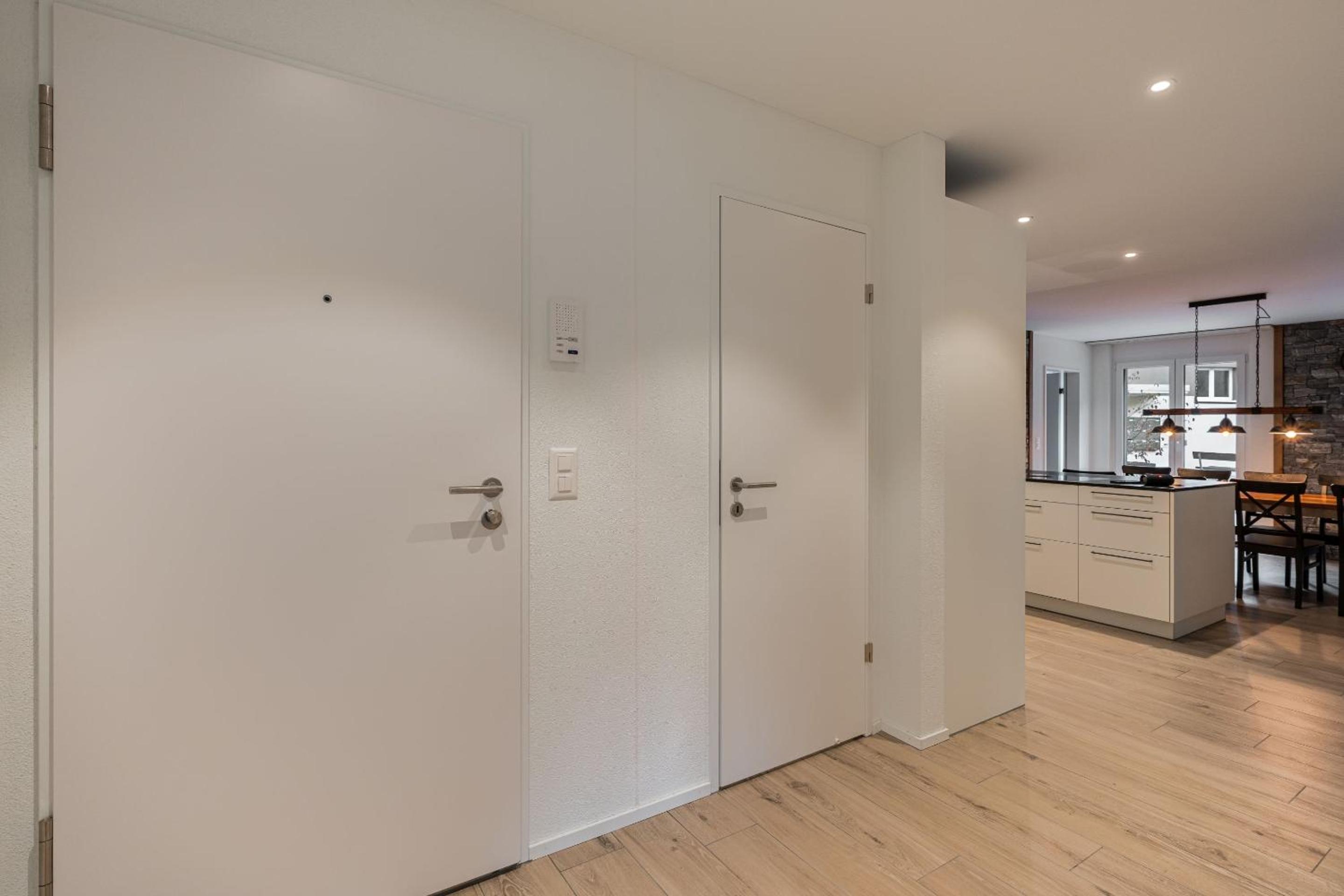 Apartment with Mountain View - Photo 15