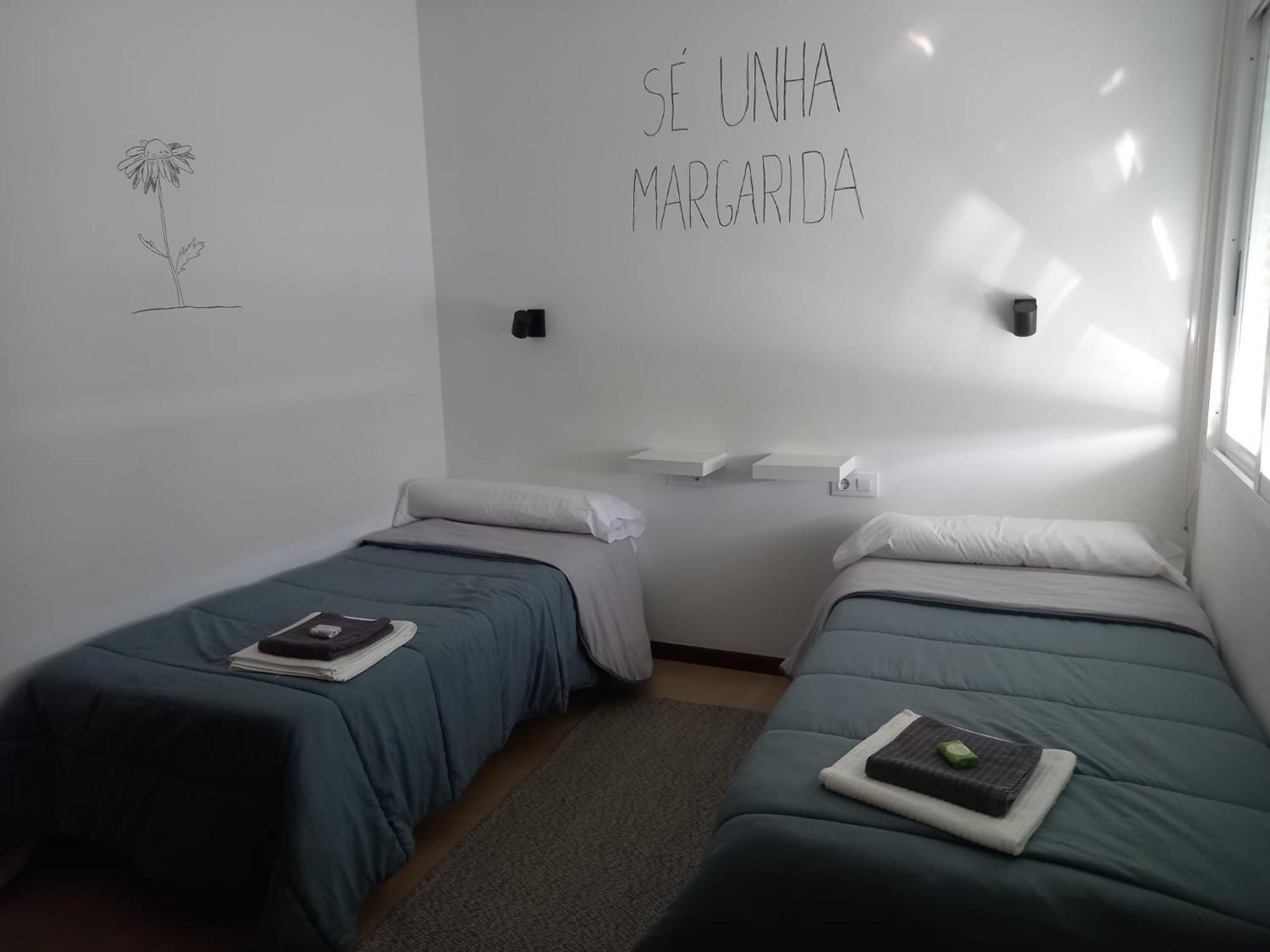 Twin Room With Private Bathroom photo 3