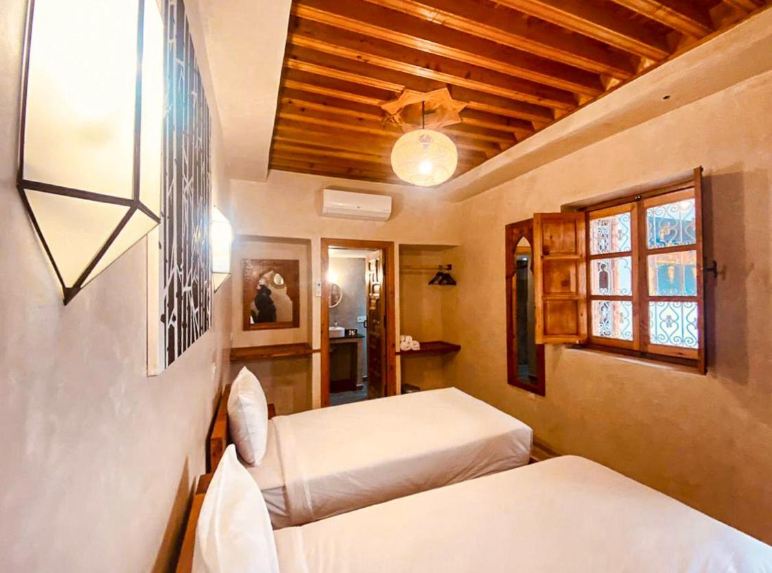 Twin Room - Photo 1