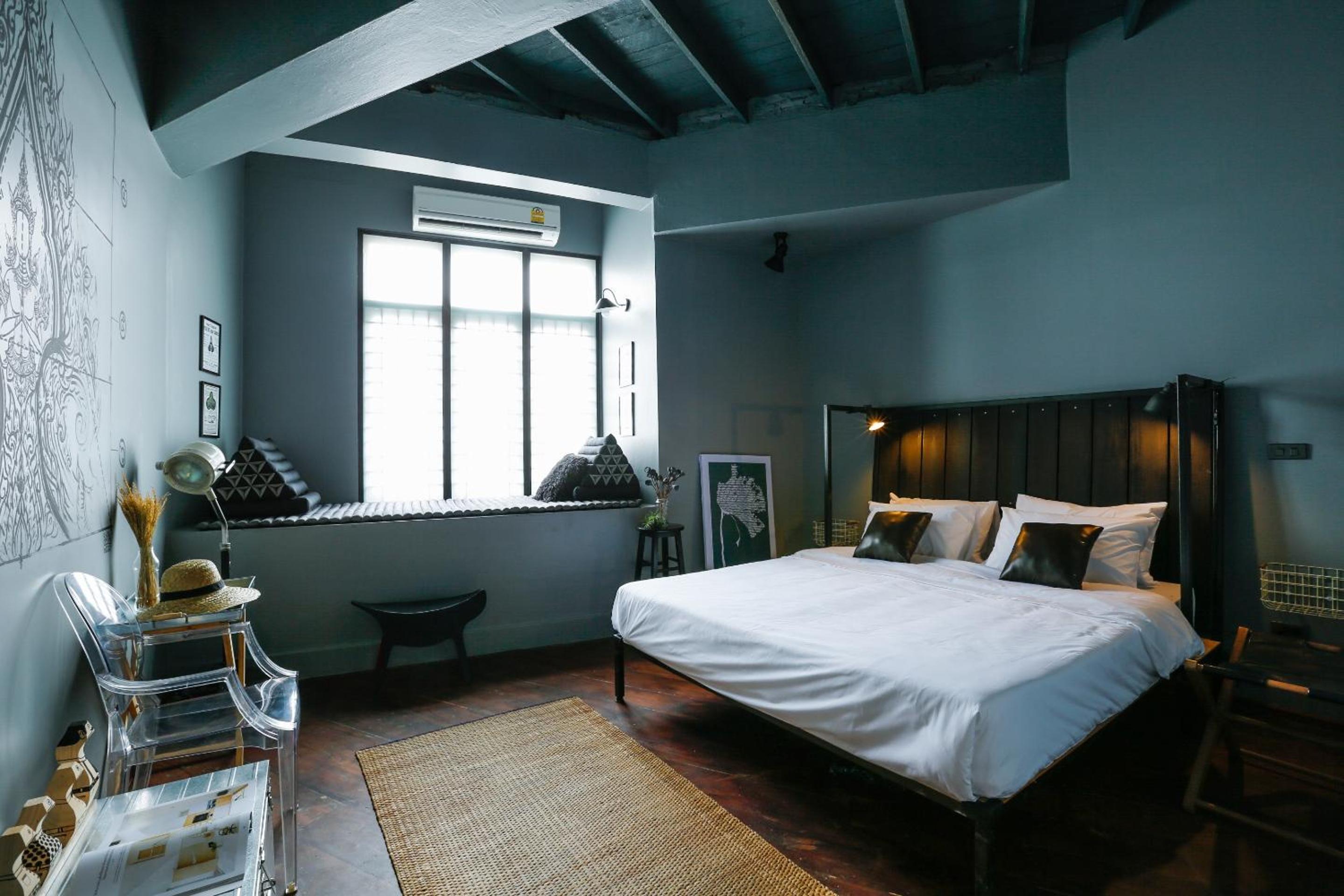 Budget Double Room photo 2