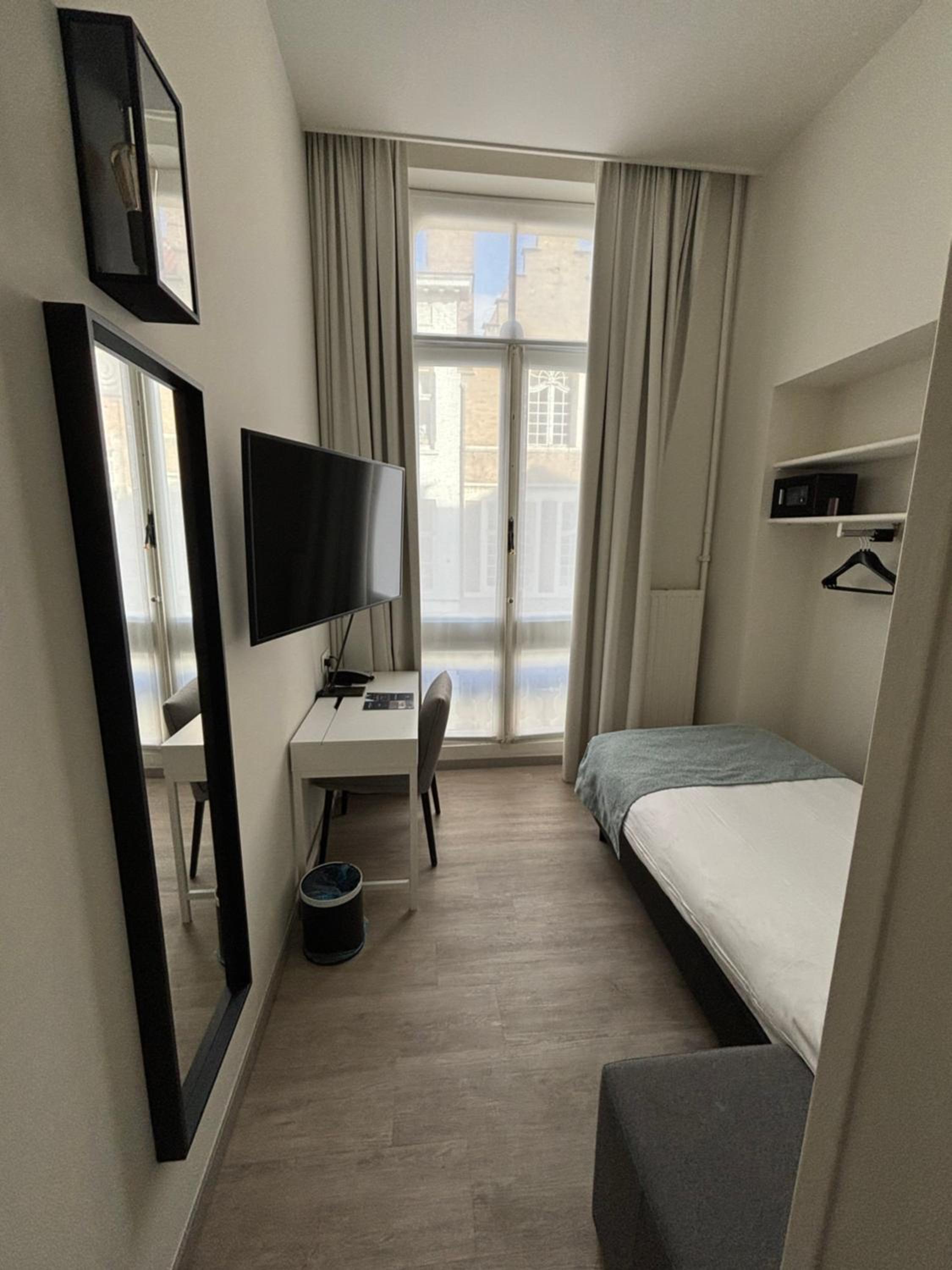 Single Room with Shower