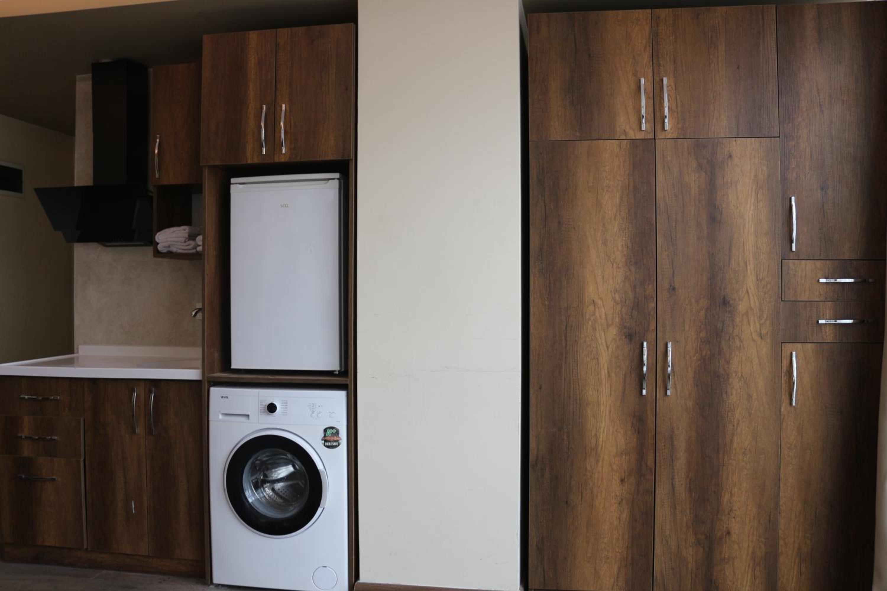 Standard Triple Room - Photo 4