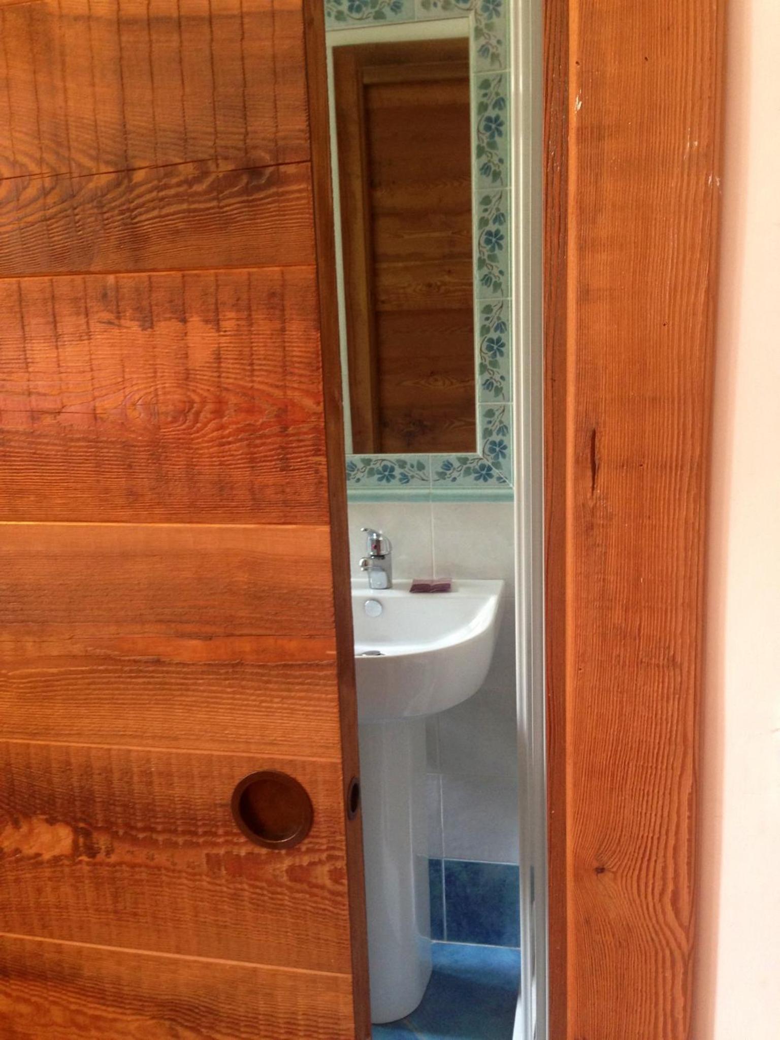 Double or Twin Room - Photo 2