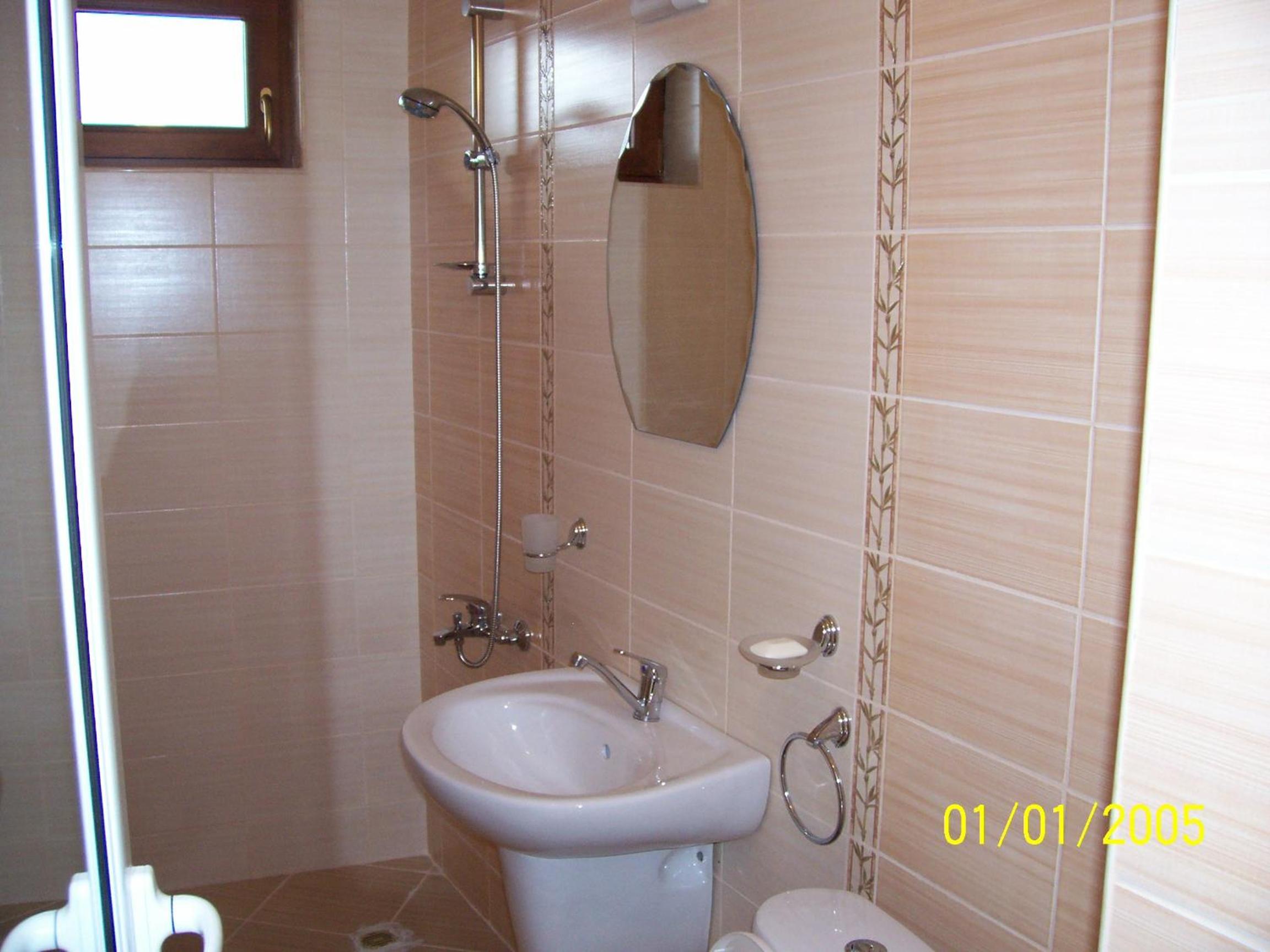 One-Bedroom Suite photo 3