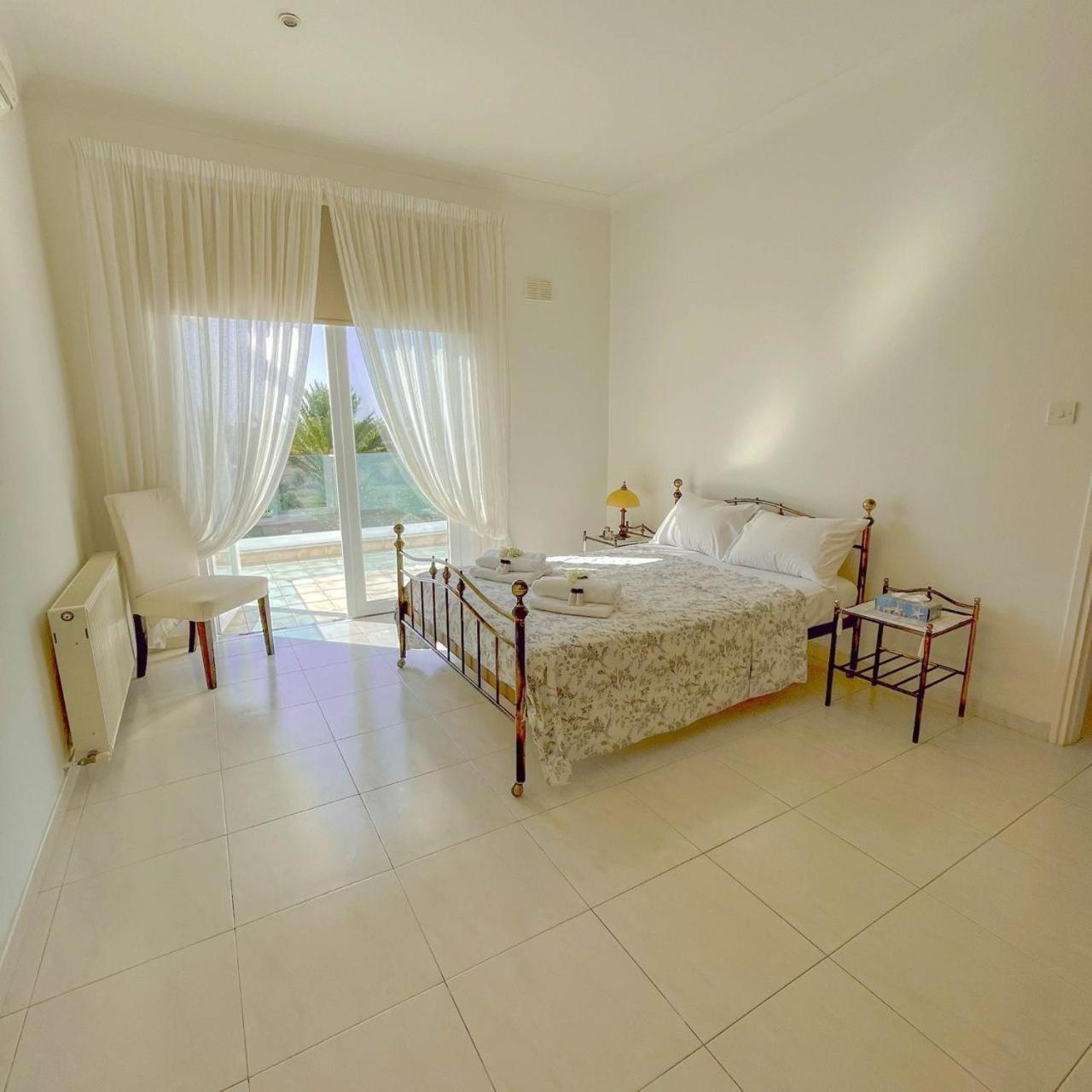 Deluxe Villa photo 3