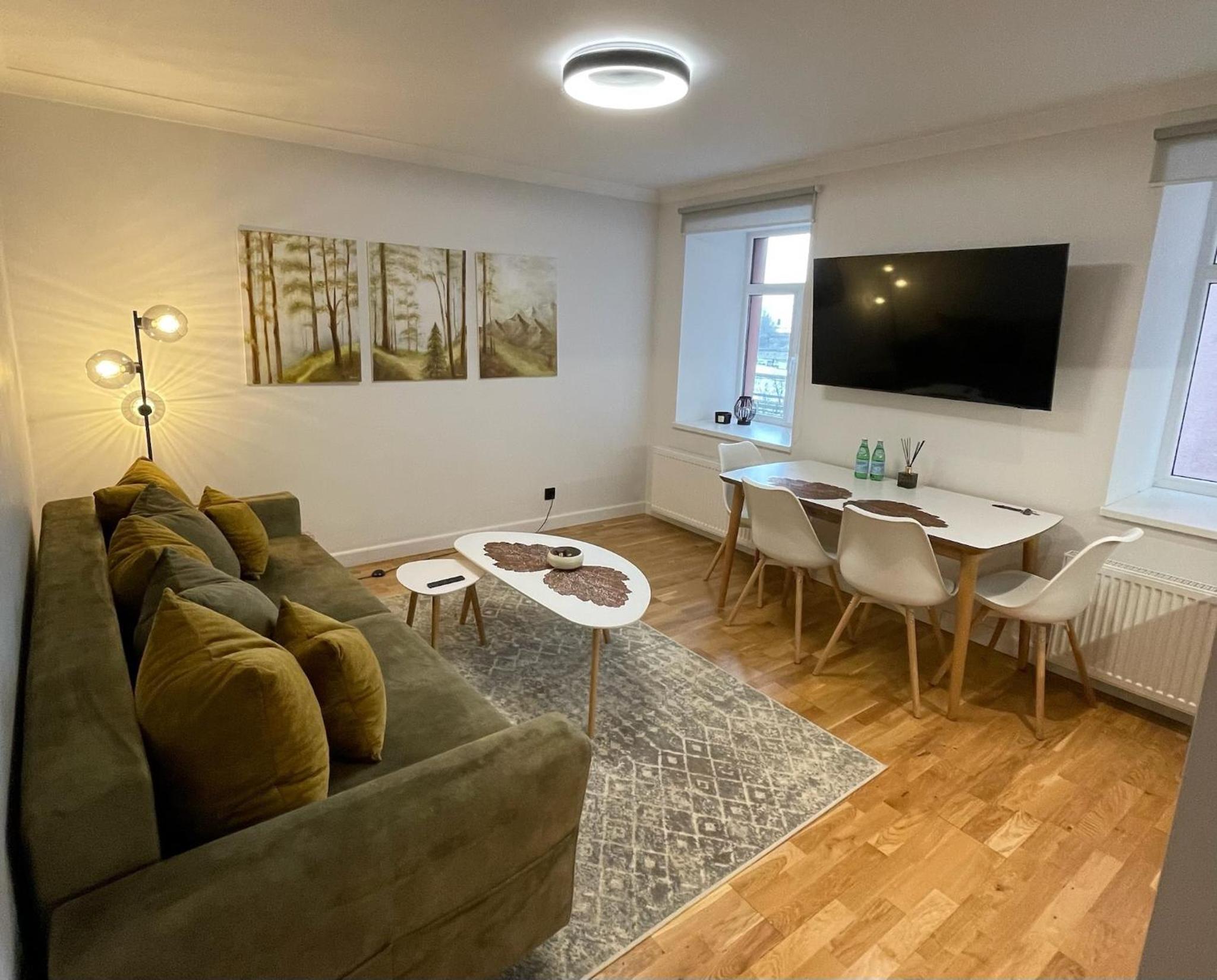 One-Bedroom Apartment