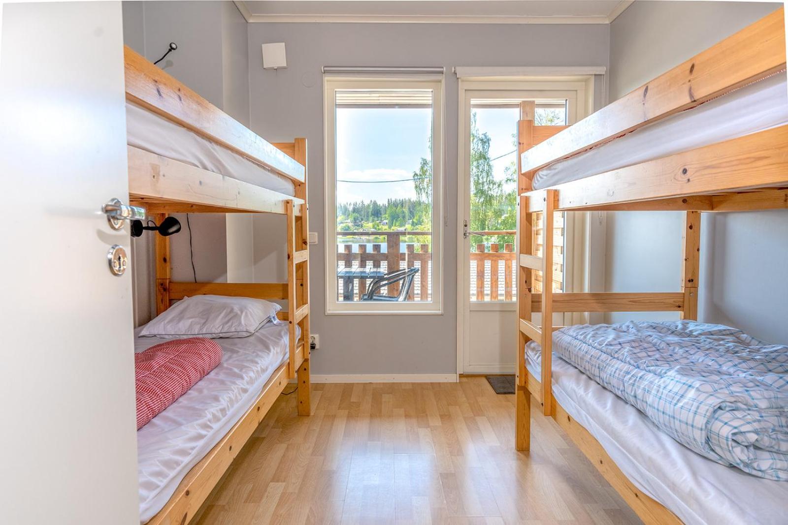 One-Bedroom Apartment (4 Adults) photo 1