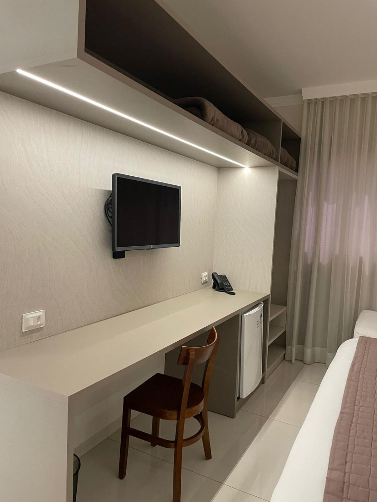 Large Single Room photo 3