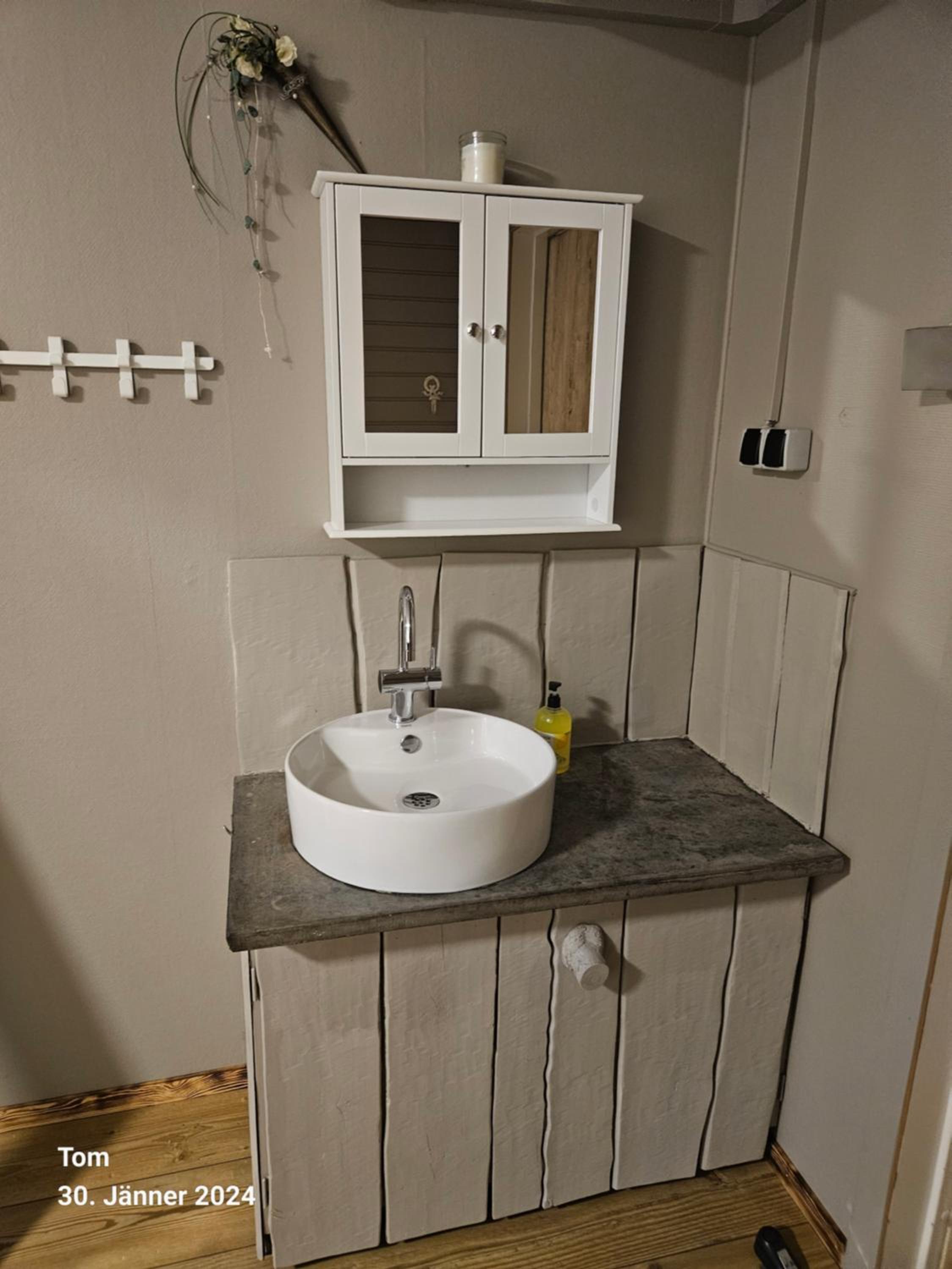 Deluxe Double or Twin Room with Lake View - Photo 14