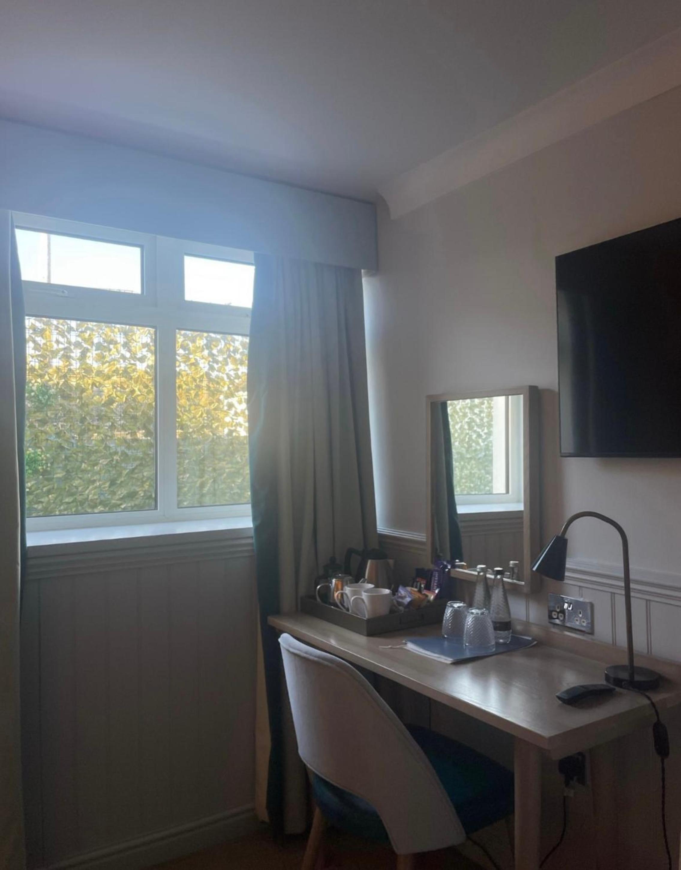 Standard Double Room photo 2