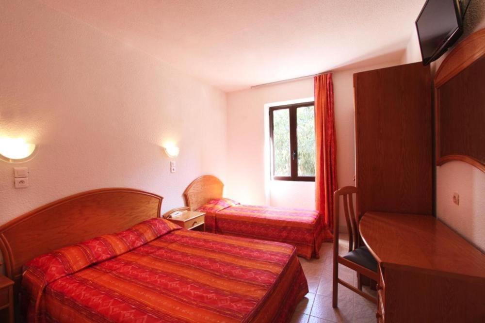 Triple Room with Mountain View photo 1