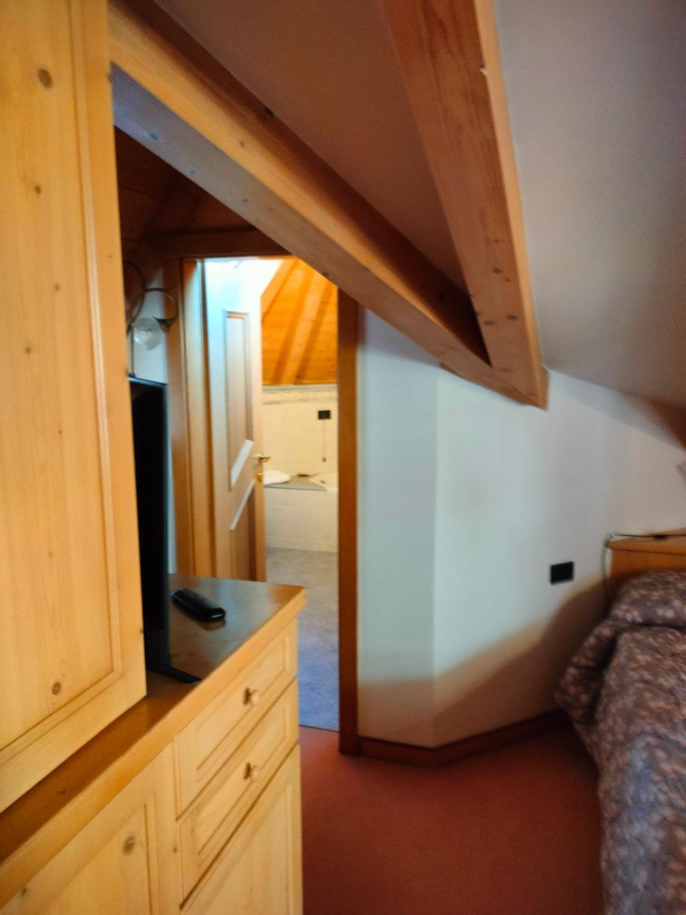 Maisonette photo 1