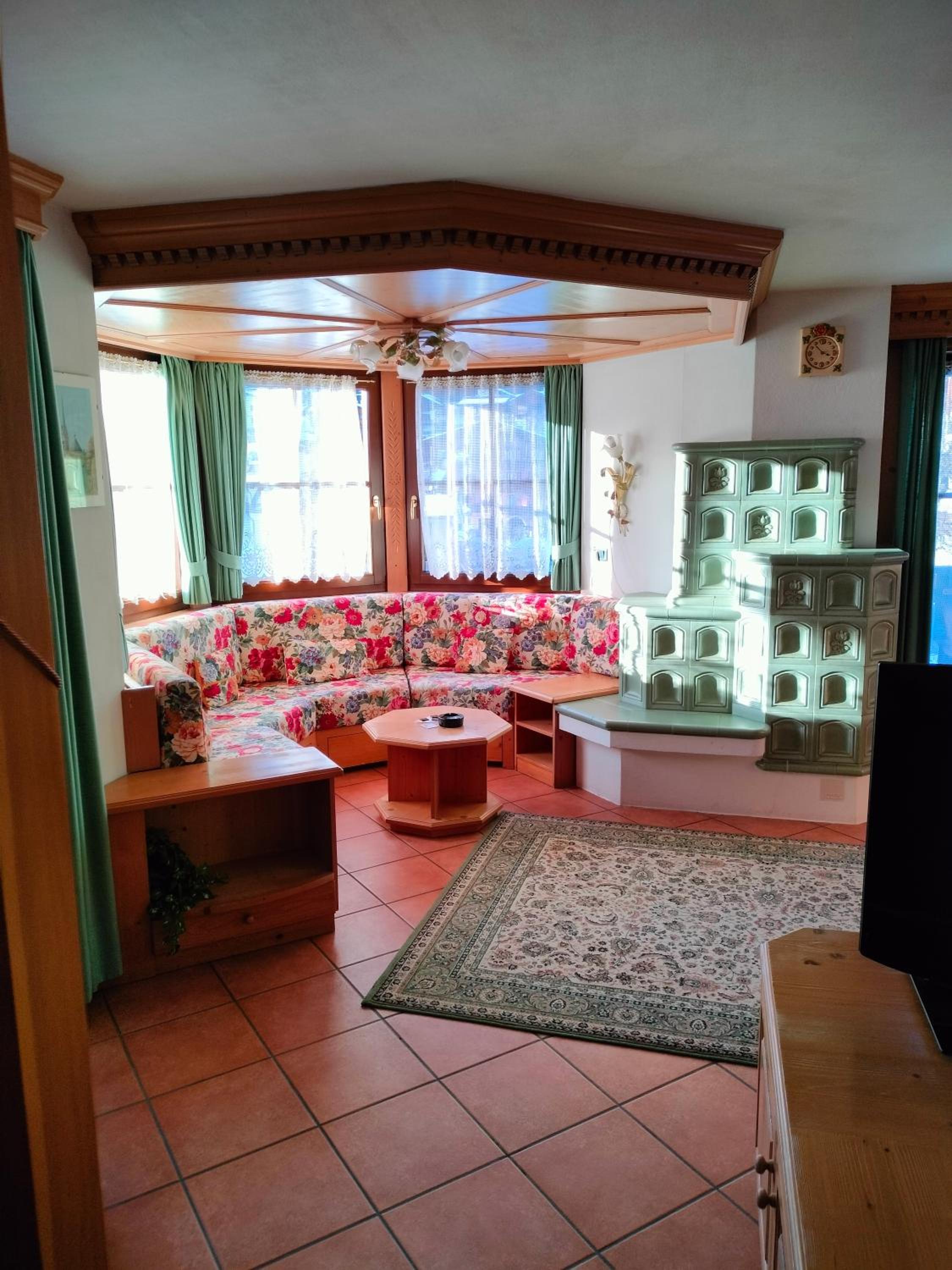 Maisonette photo 3