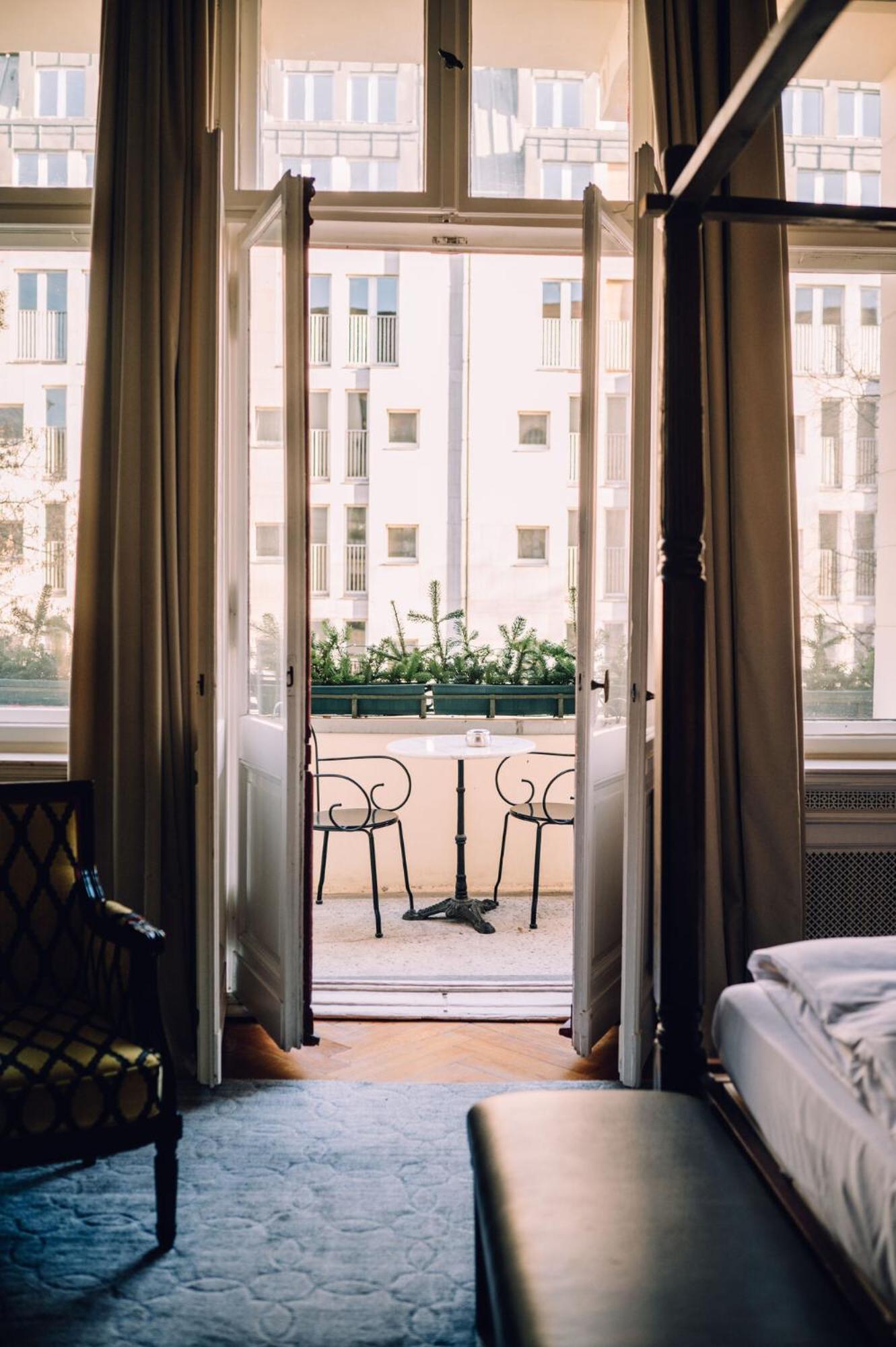 Salon Doppelzimmer mit Balkon photo 2