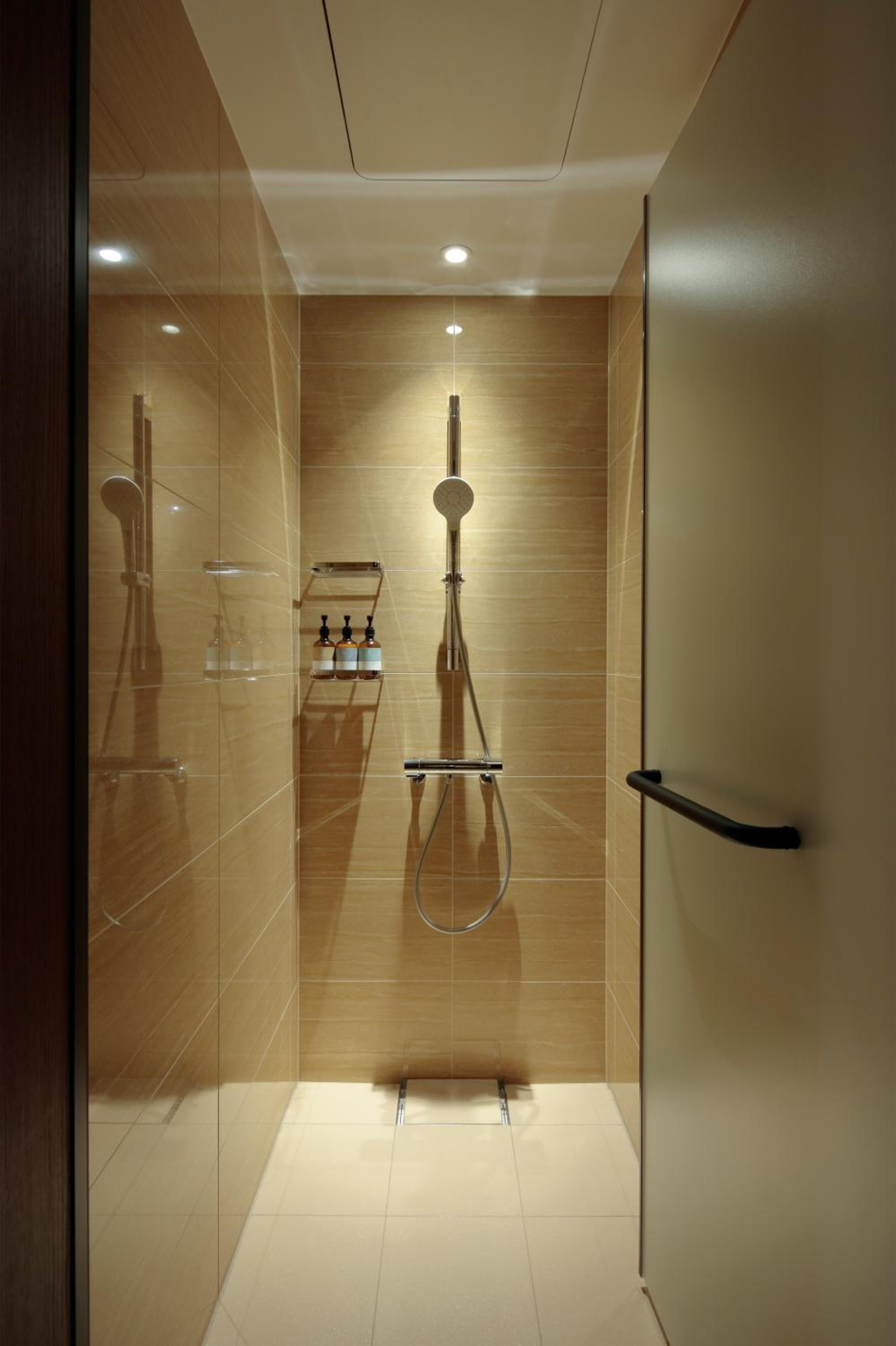 King Room - Non-Smoking photo 3