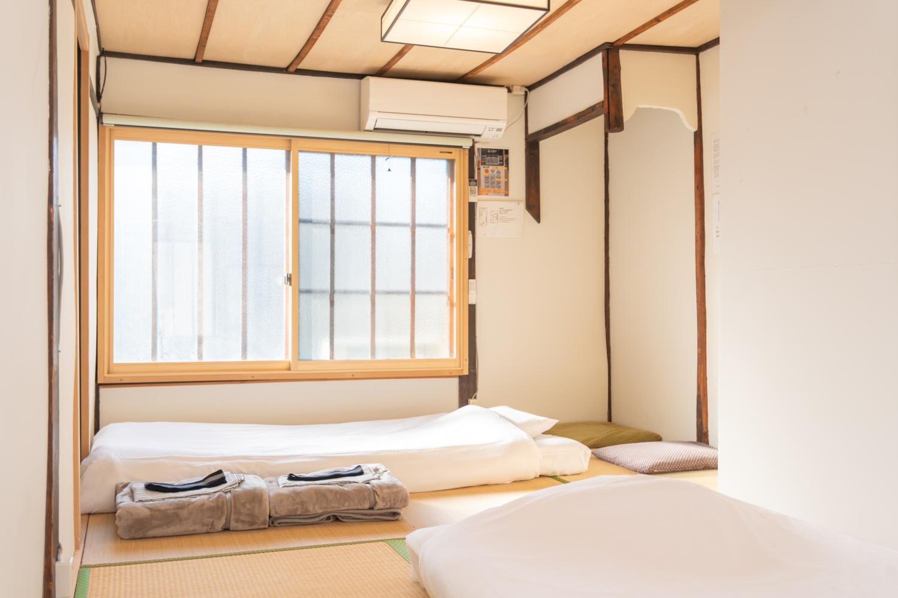 Japanese-Style Townhouse - Photo 102