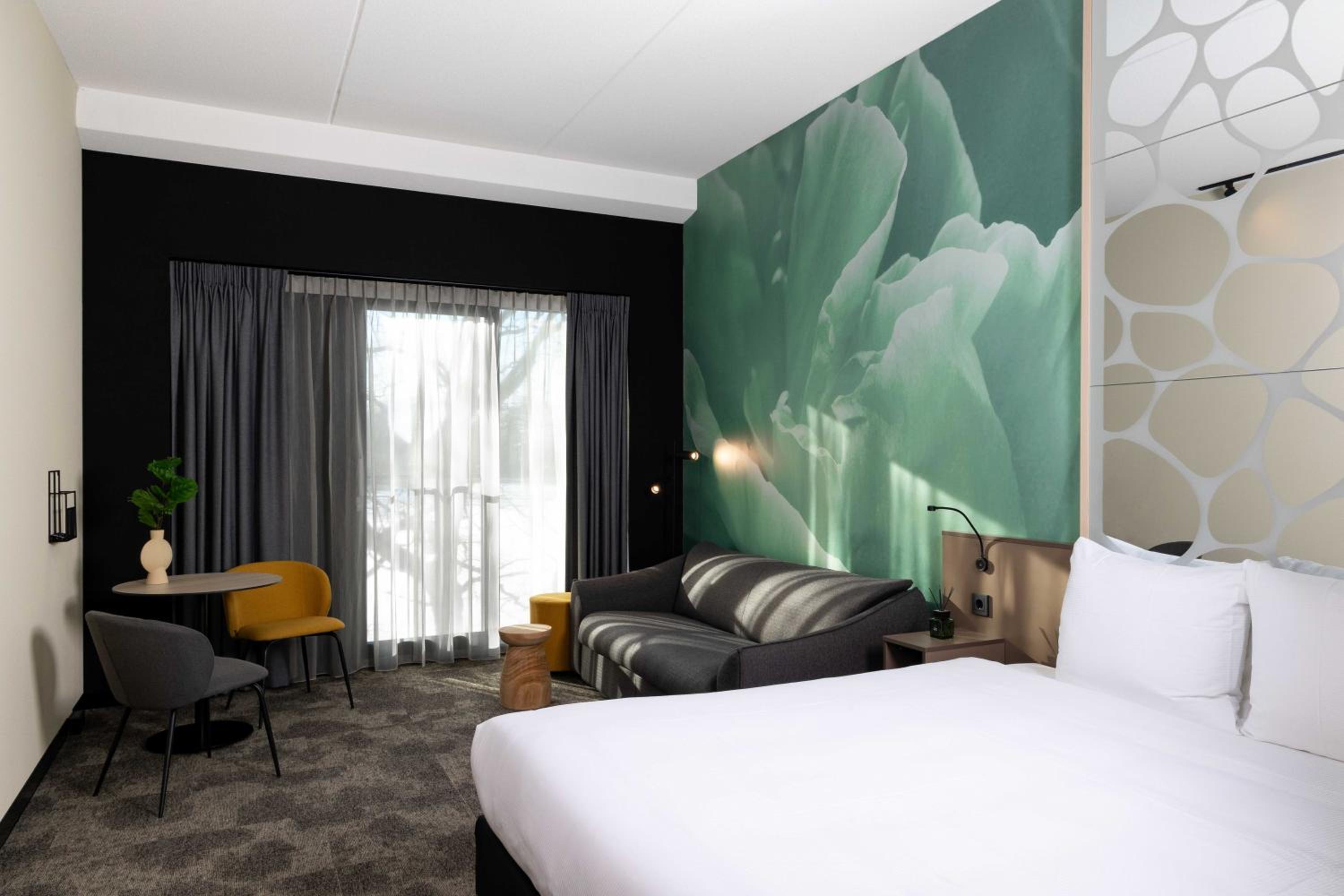 Large Double Room