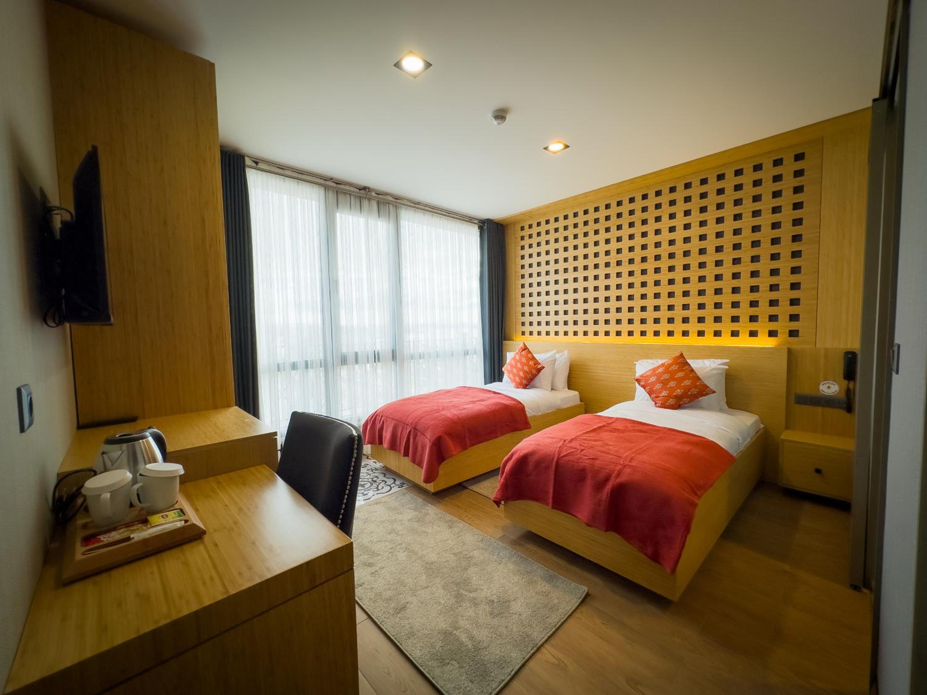 Deluxe Double or Twin Room with Sea View photo 1