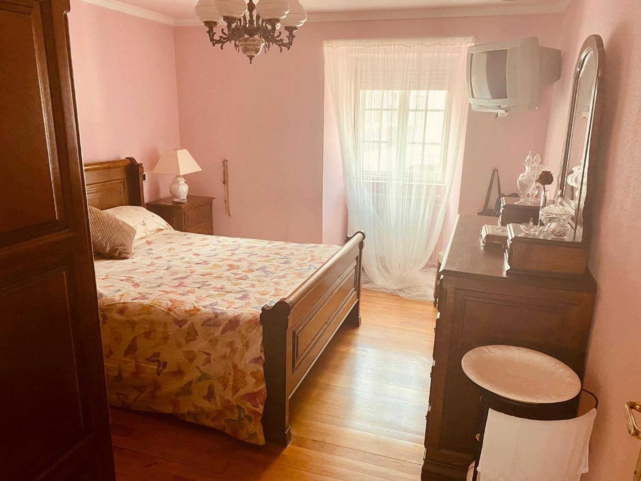 Casa de tres habitaciones