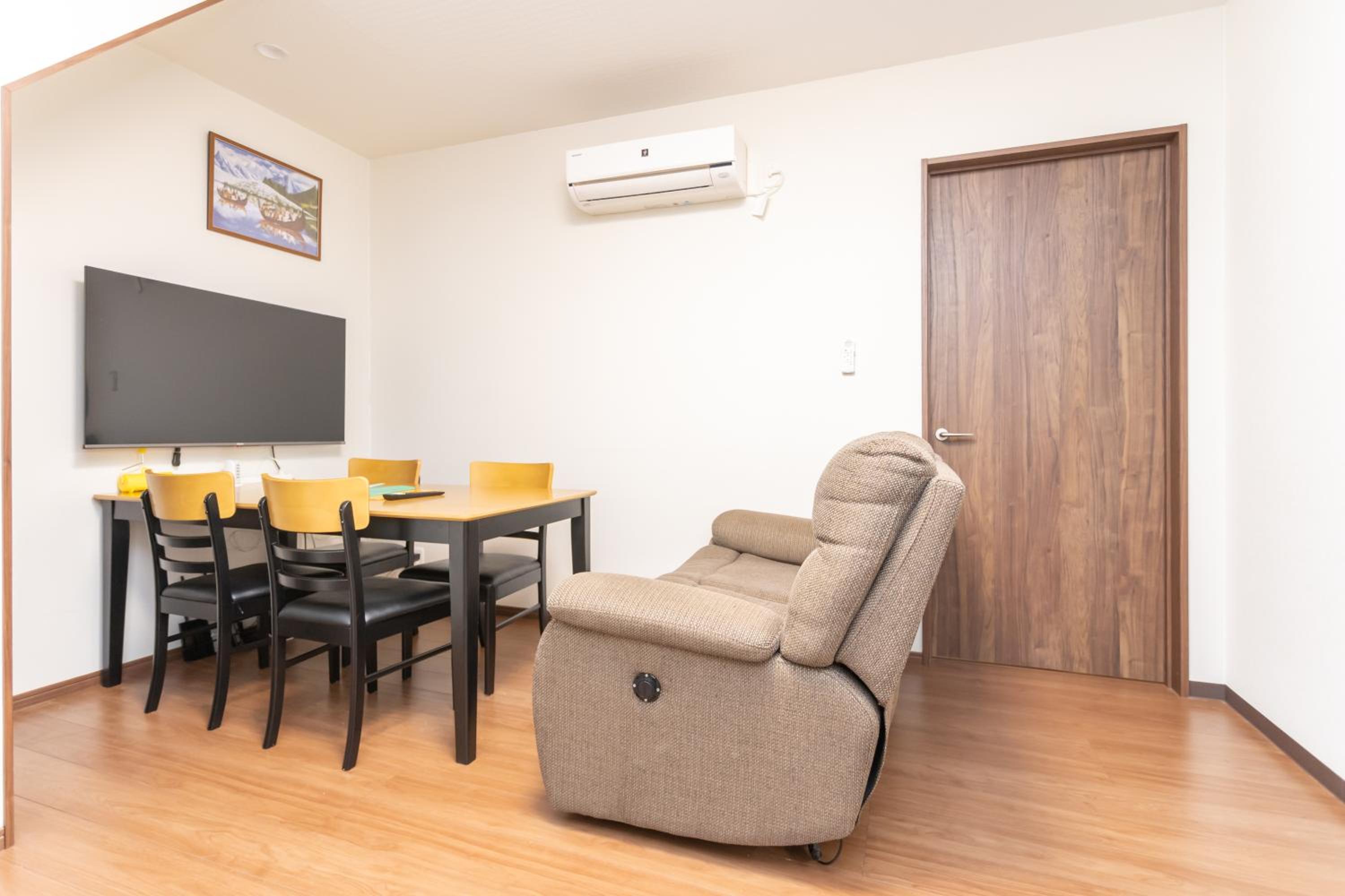 Three-Bedroom House - Photo 163