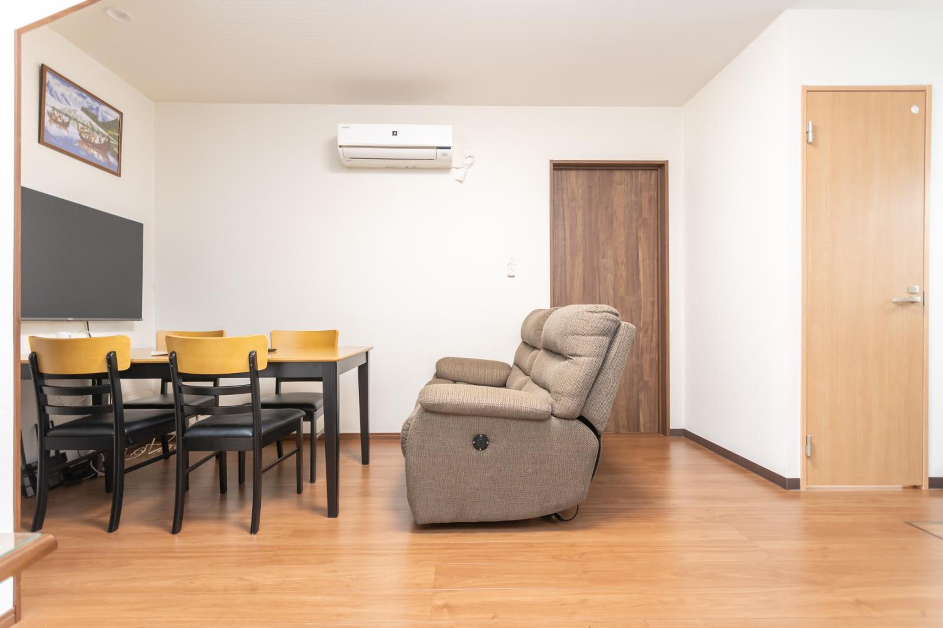 Three-Bedroom House - Photo 165