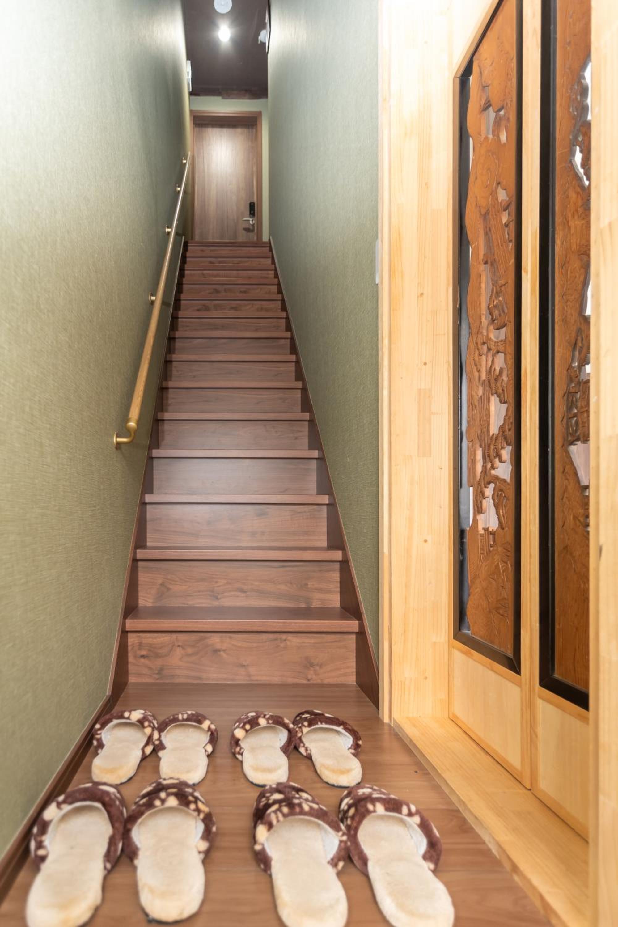 Three-Bedroom House - Photo 35