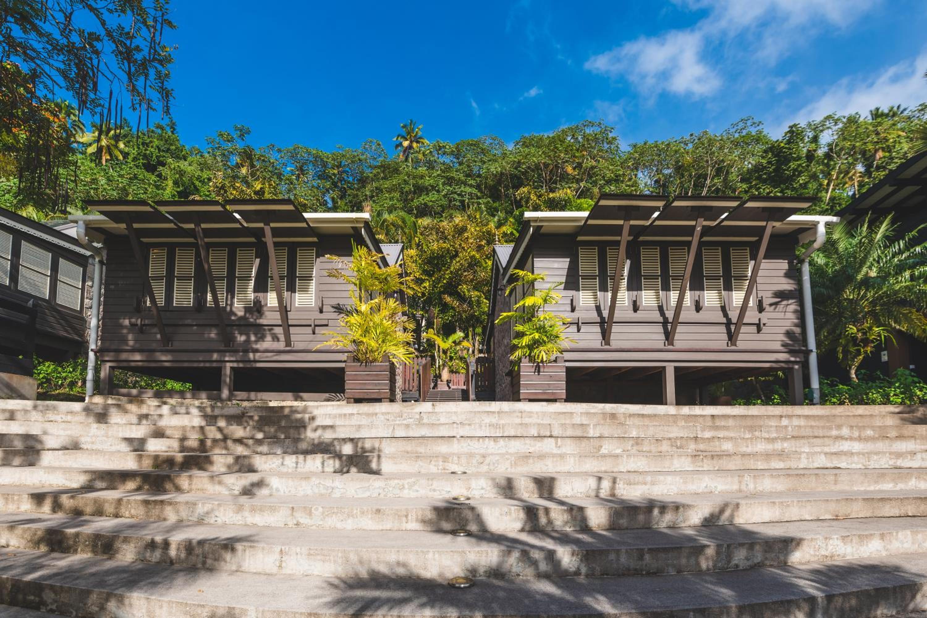 Simply Lodge