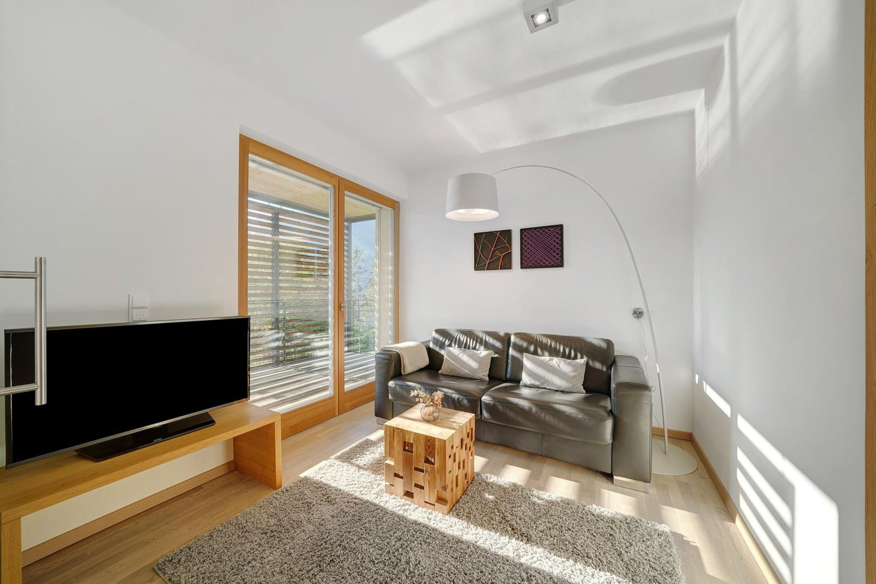 Superior One-Bedroom Apartment With Balcony
