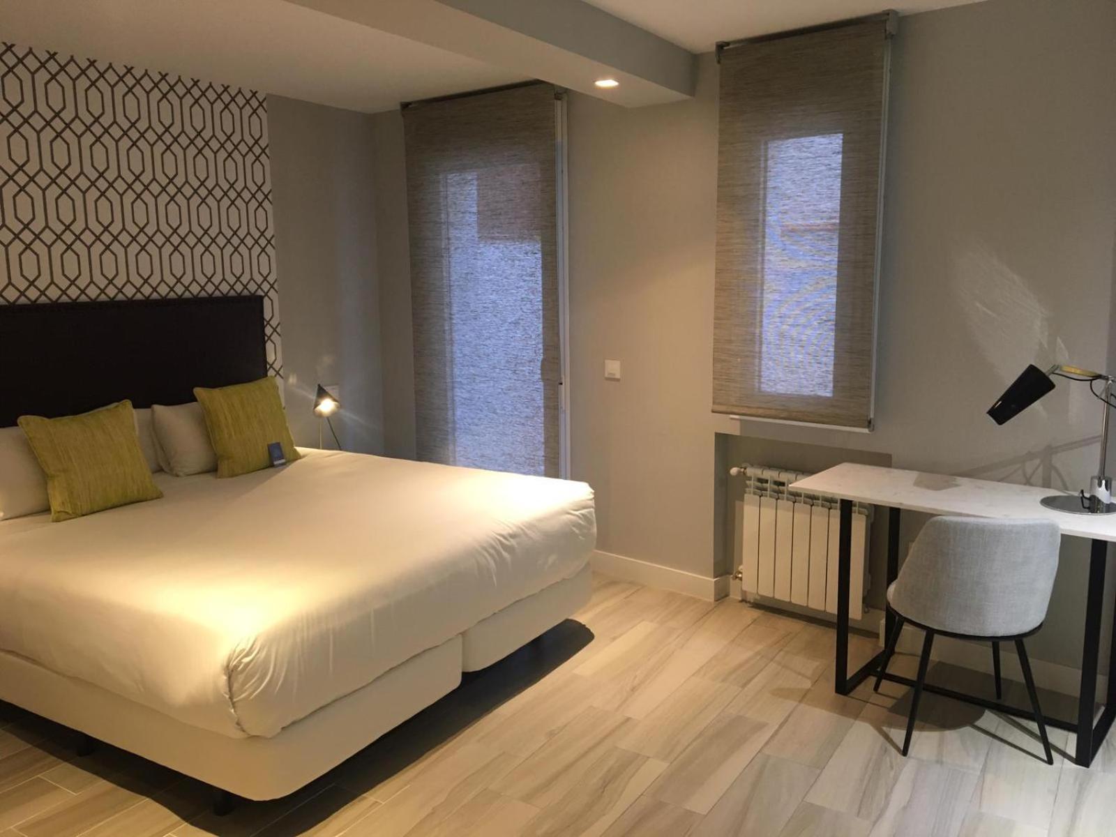 Studio Apartment photo 2