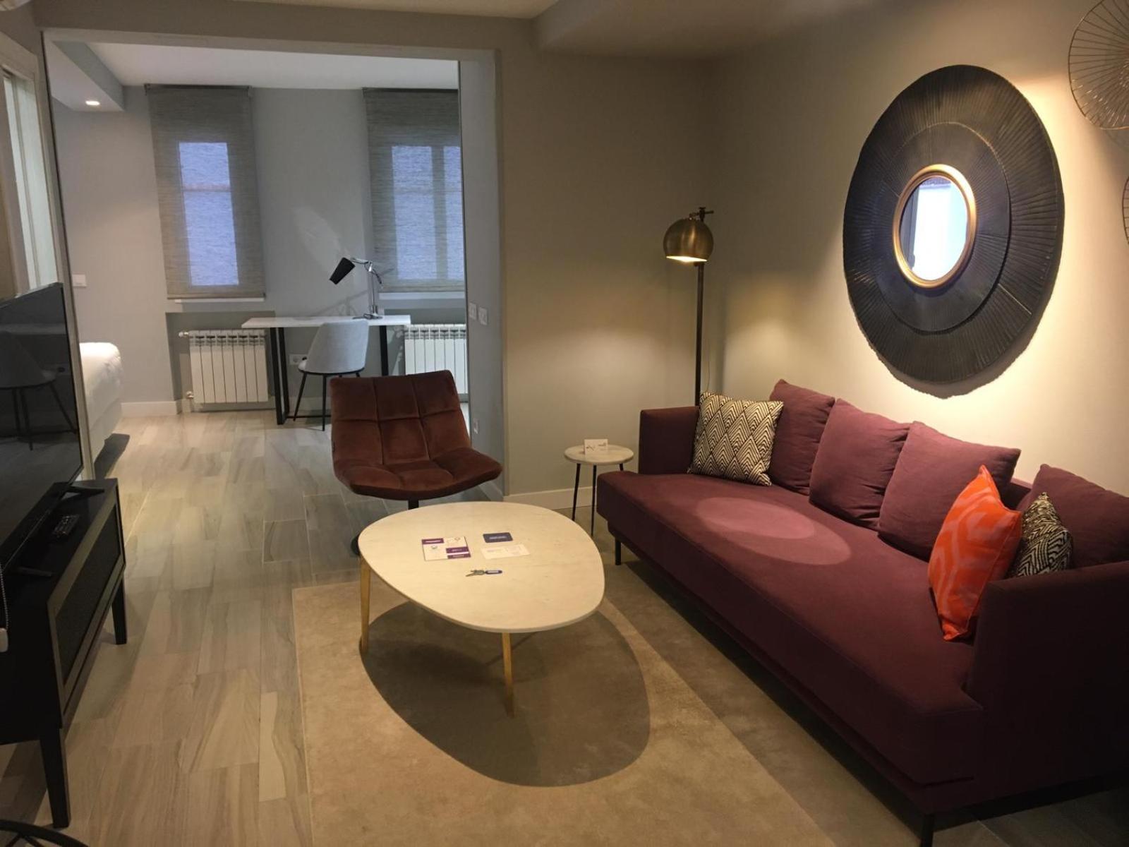 Studio Apartment photo 3