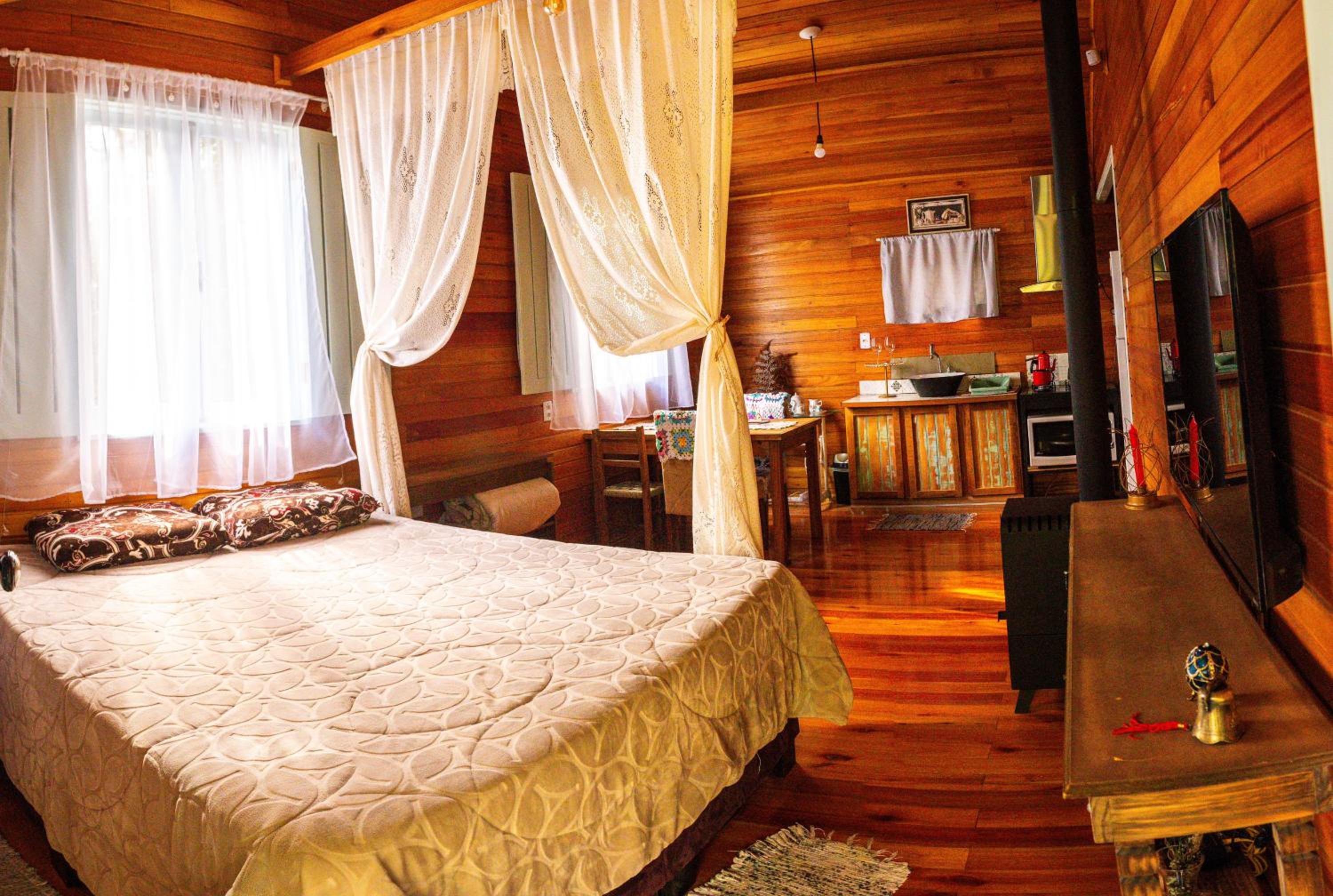 Superior Chalet - Photo 1
