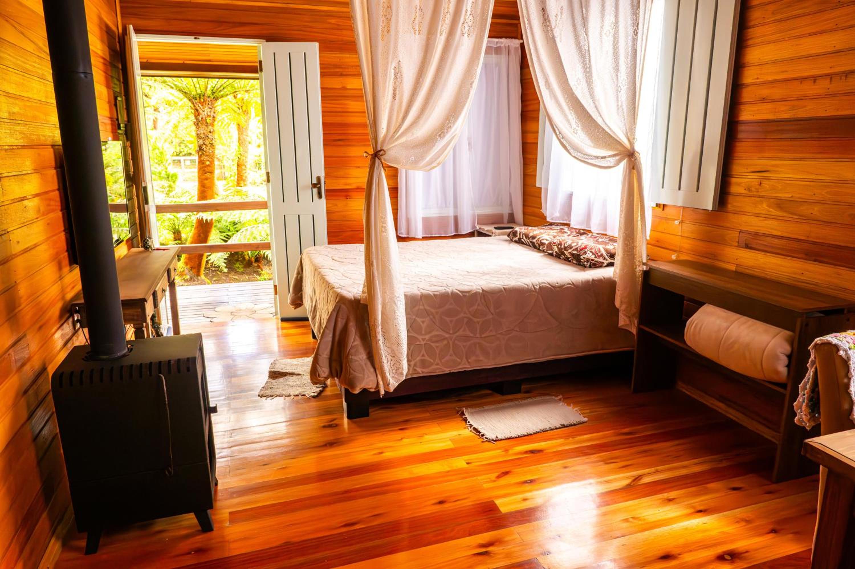 Superior Chalet - Photo 6