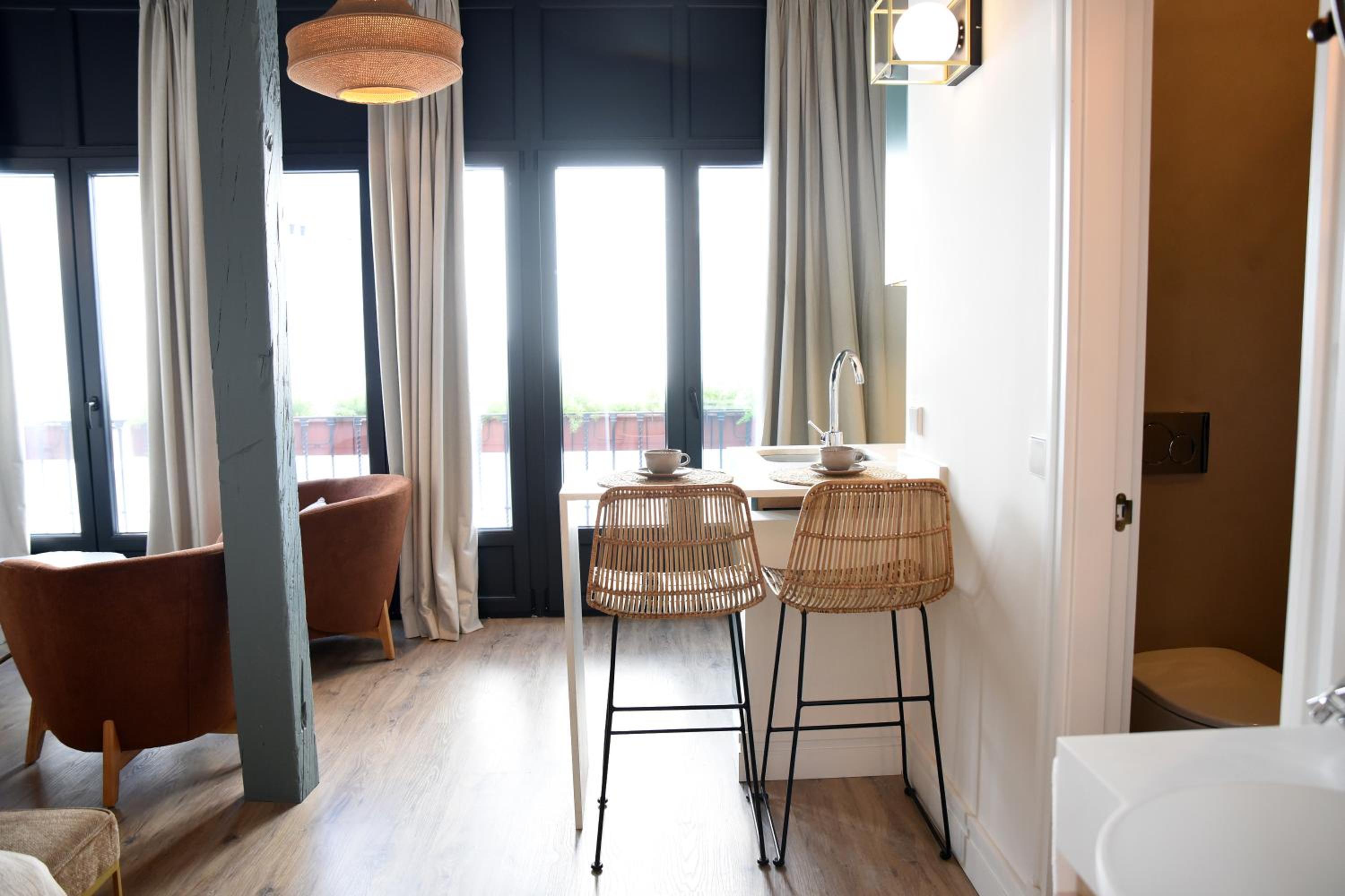 Standard Apartment - Photo 5