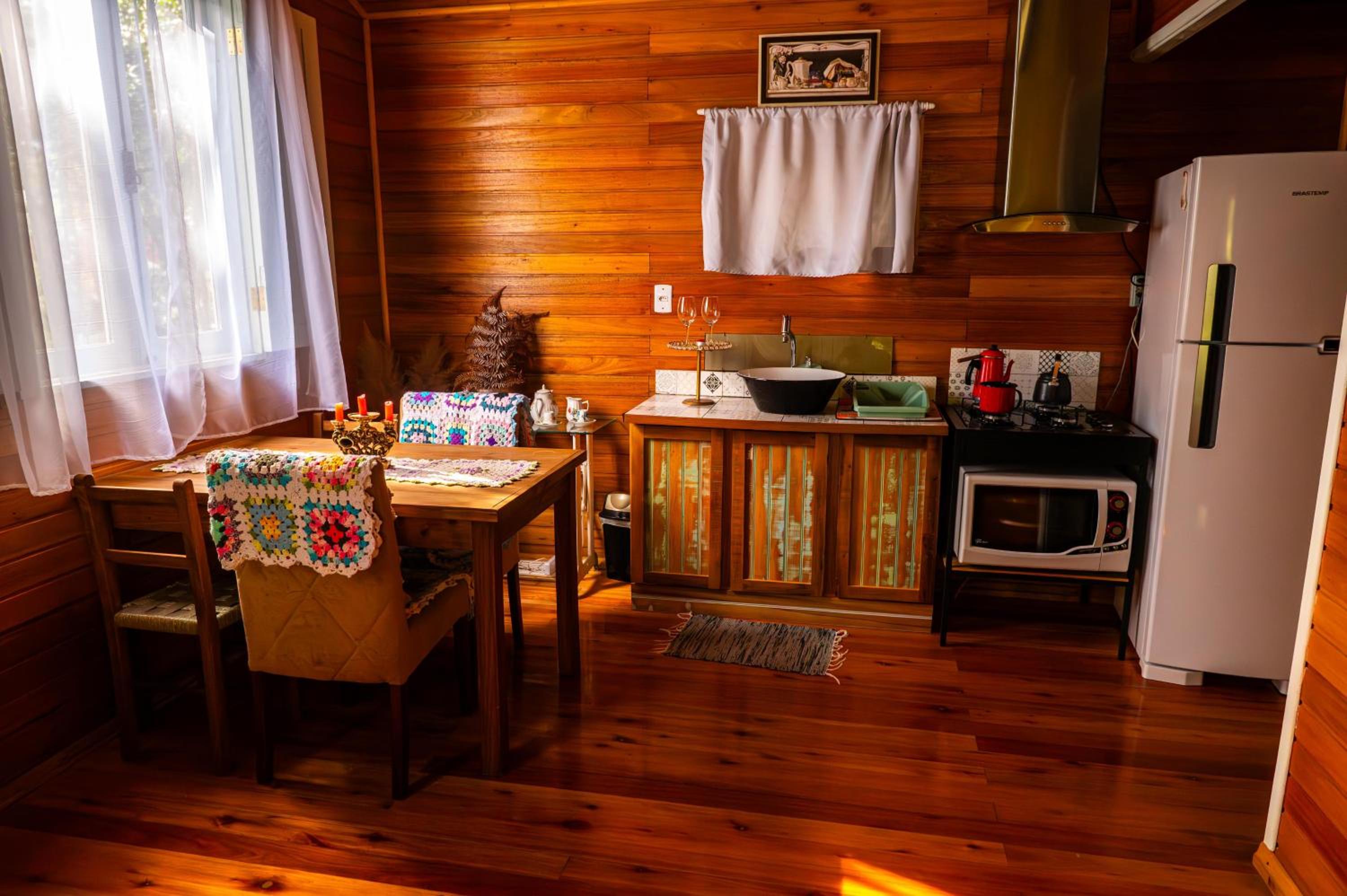 Superior Chalet - Photo 5