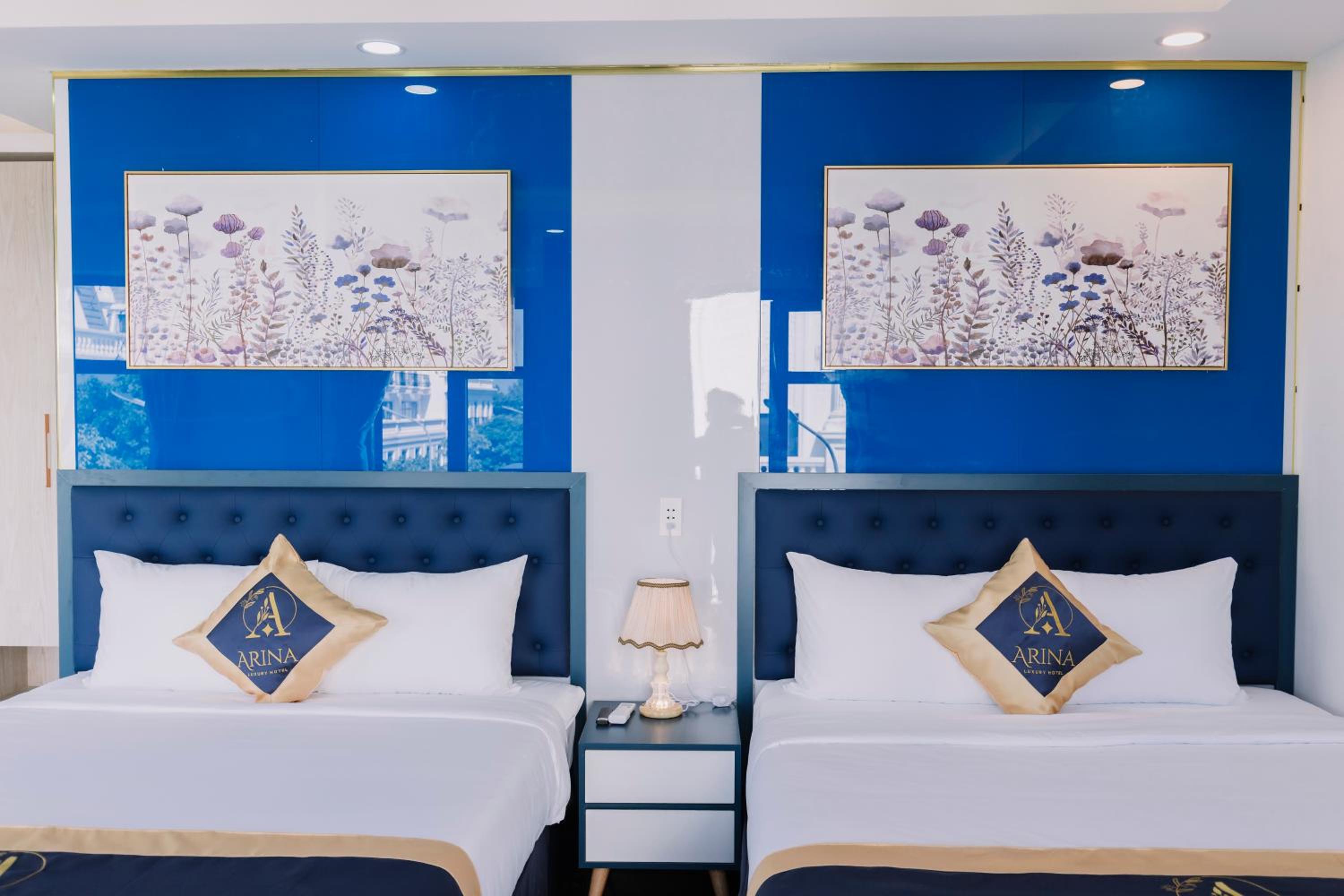 Quadruple Room with Balcony - Photo 24
