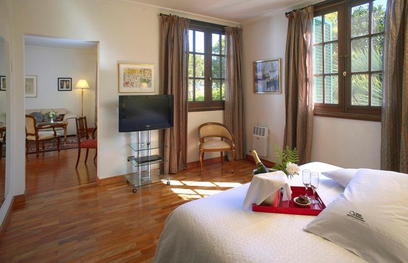 Superior Double Room with Spa Bath photo 3