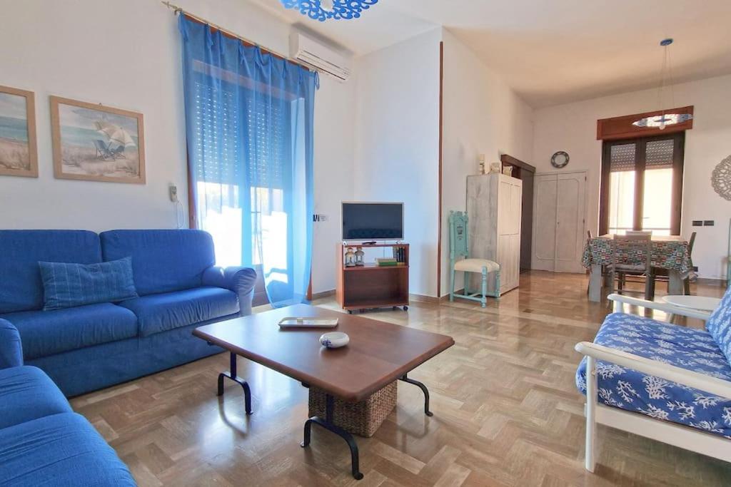 Three-Bedroom Villa photo 3