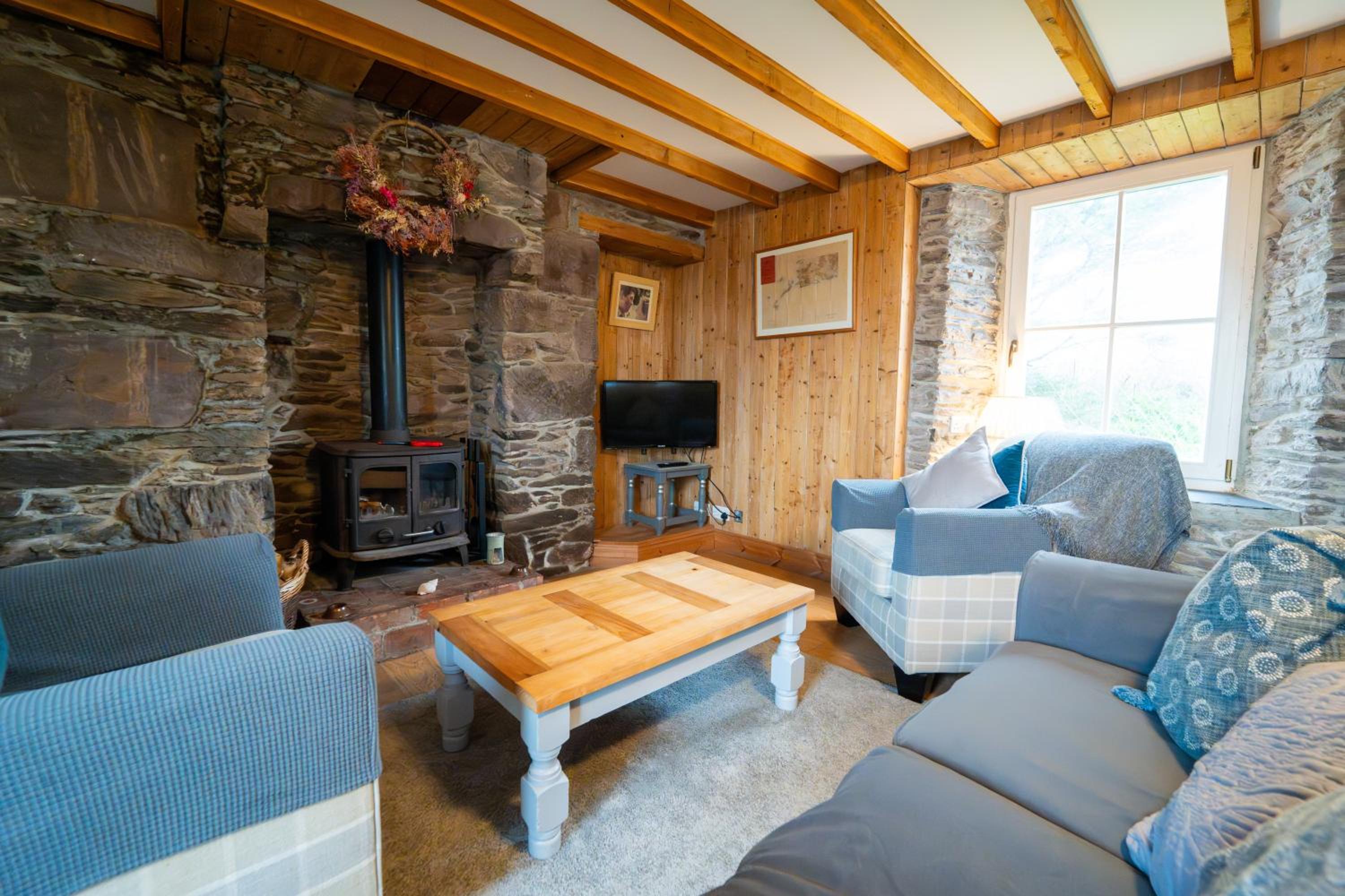 Three-Bedroom House photo 1